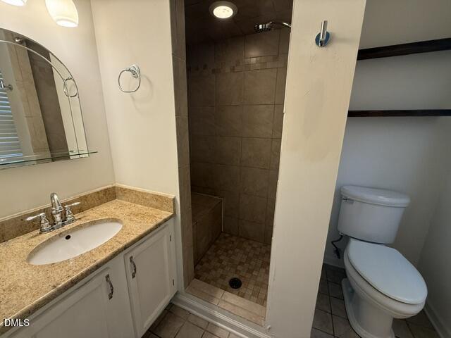 4909 Fortunes Ridge Drive Property Photo 20