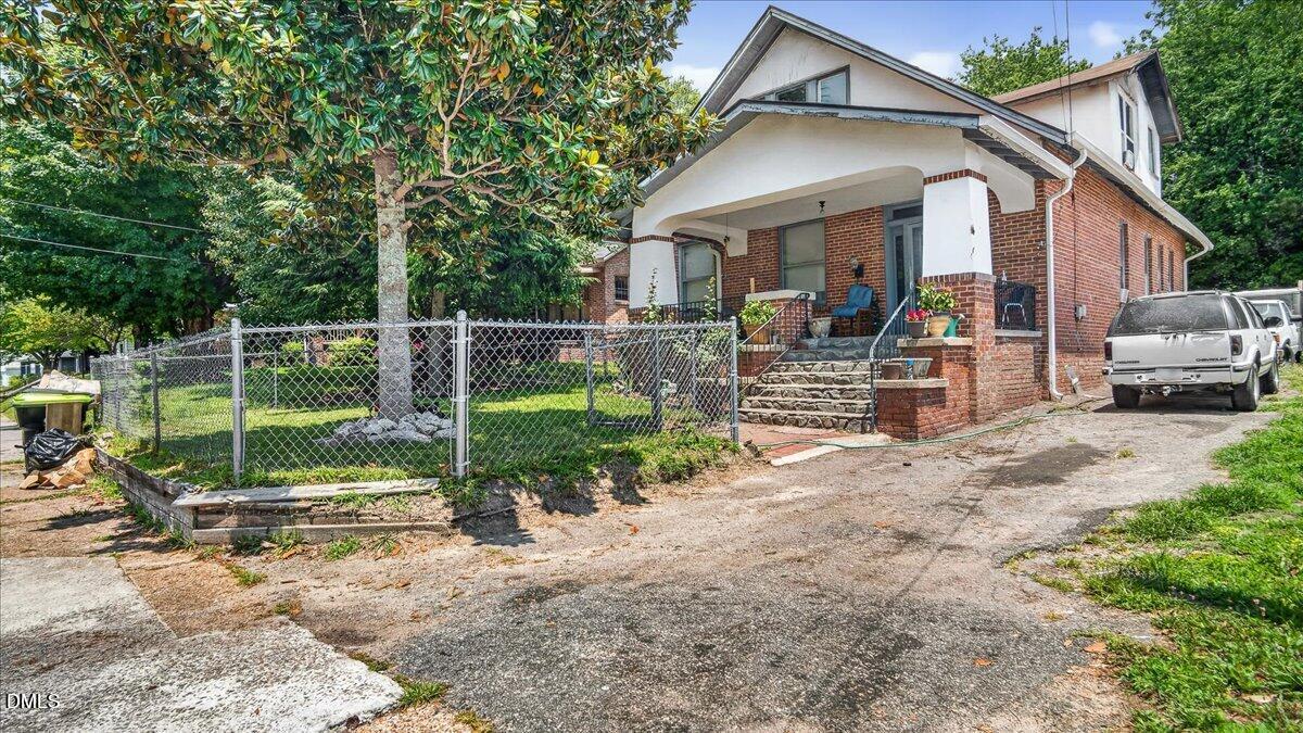124 Granite Street Property Photo 1