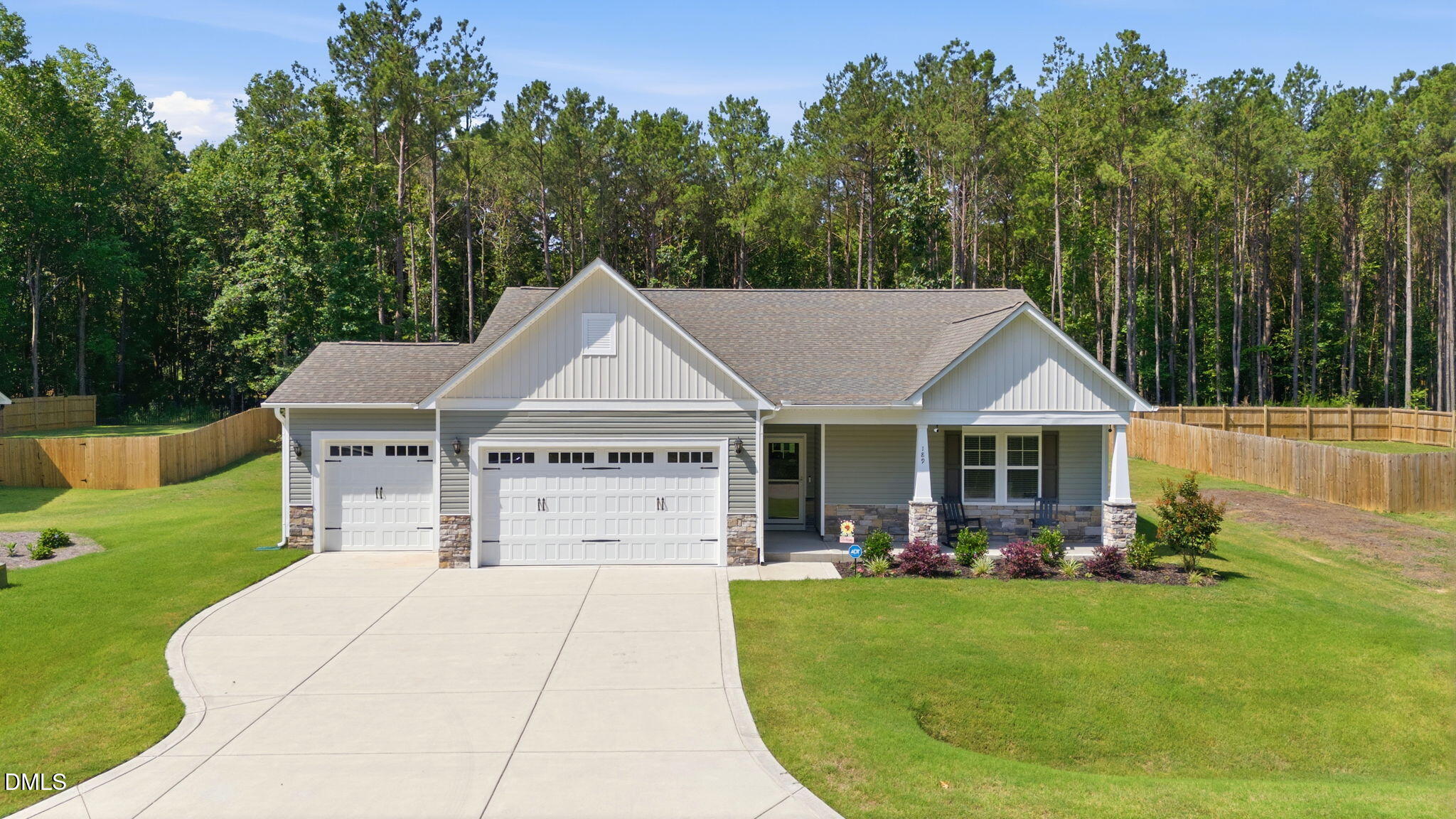 189 Red River Drive Property Photo 1