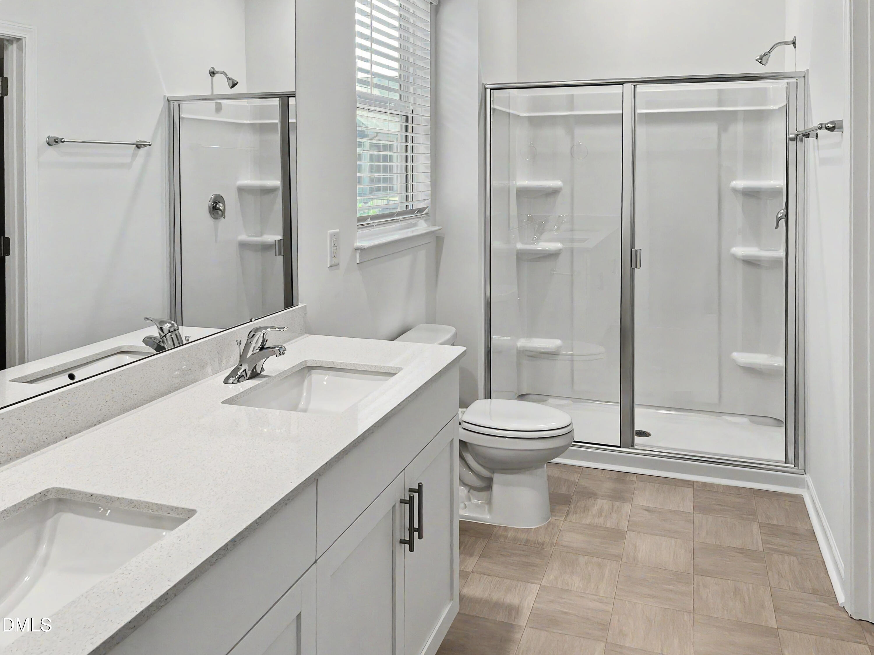 1404 Jasmine View Way Property Photo 14