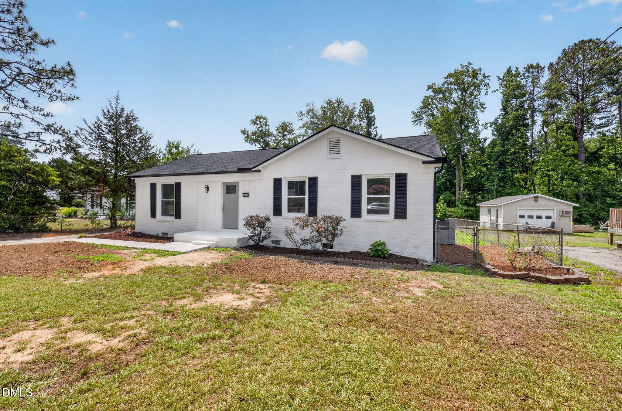 2520 Little John Road Property Photo 4