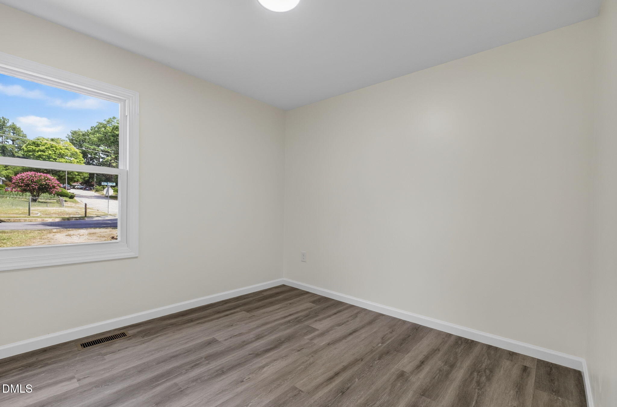 2520 Little John Road Property Photo 20