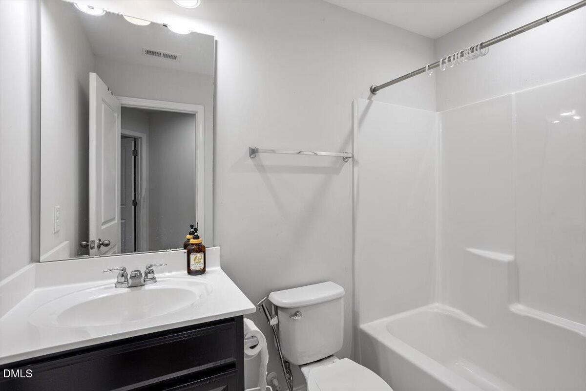 205 Castien Cove Place Property Photo 22