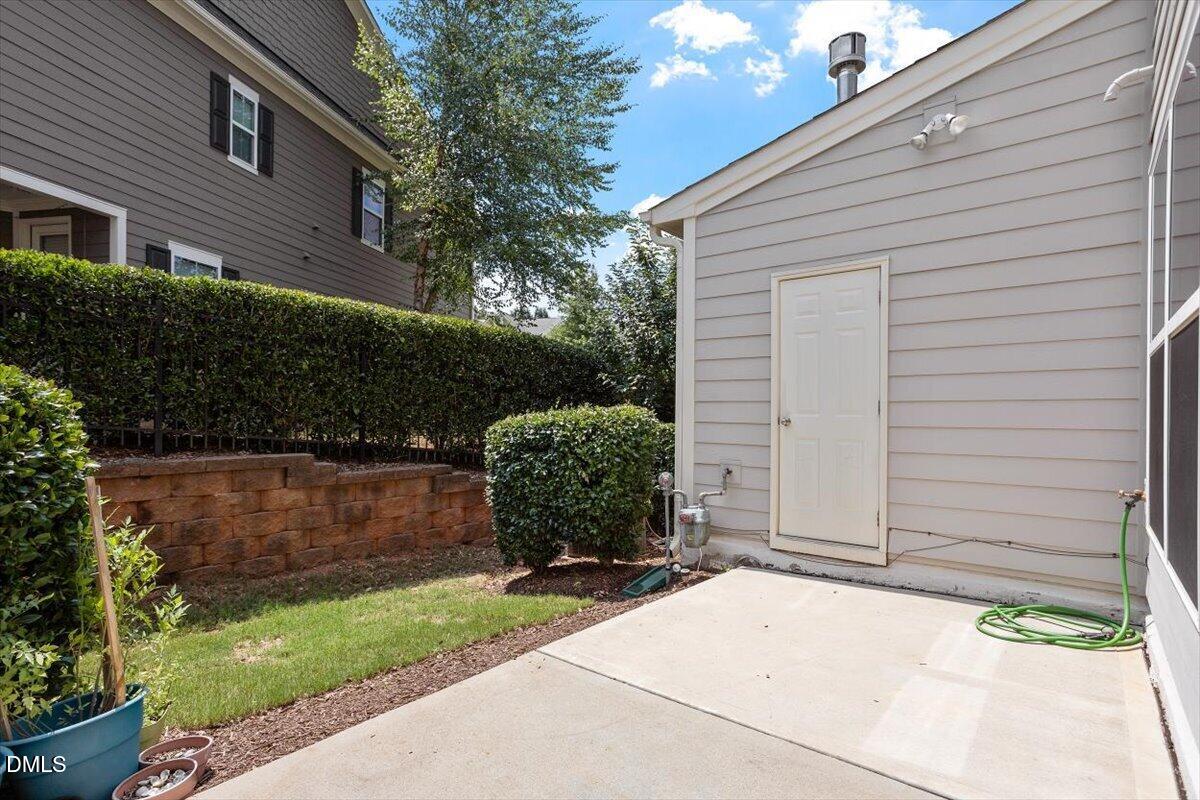 205 Castien Cove Place Property Photo 26