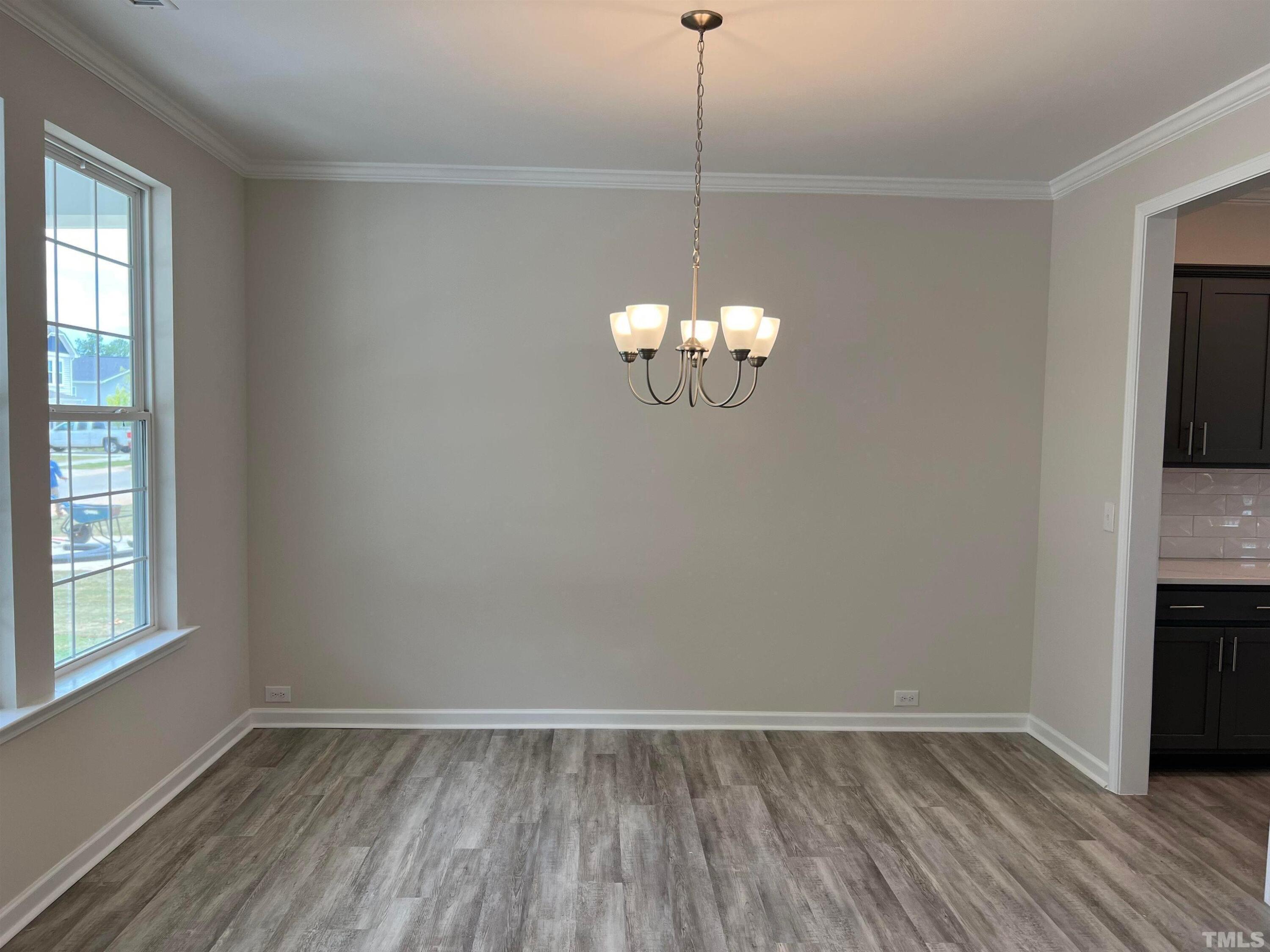248 Streamliner Boulevard Property Photo 4