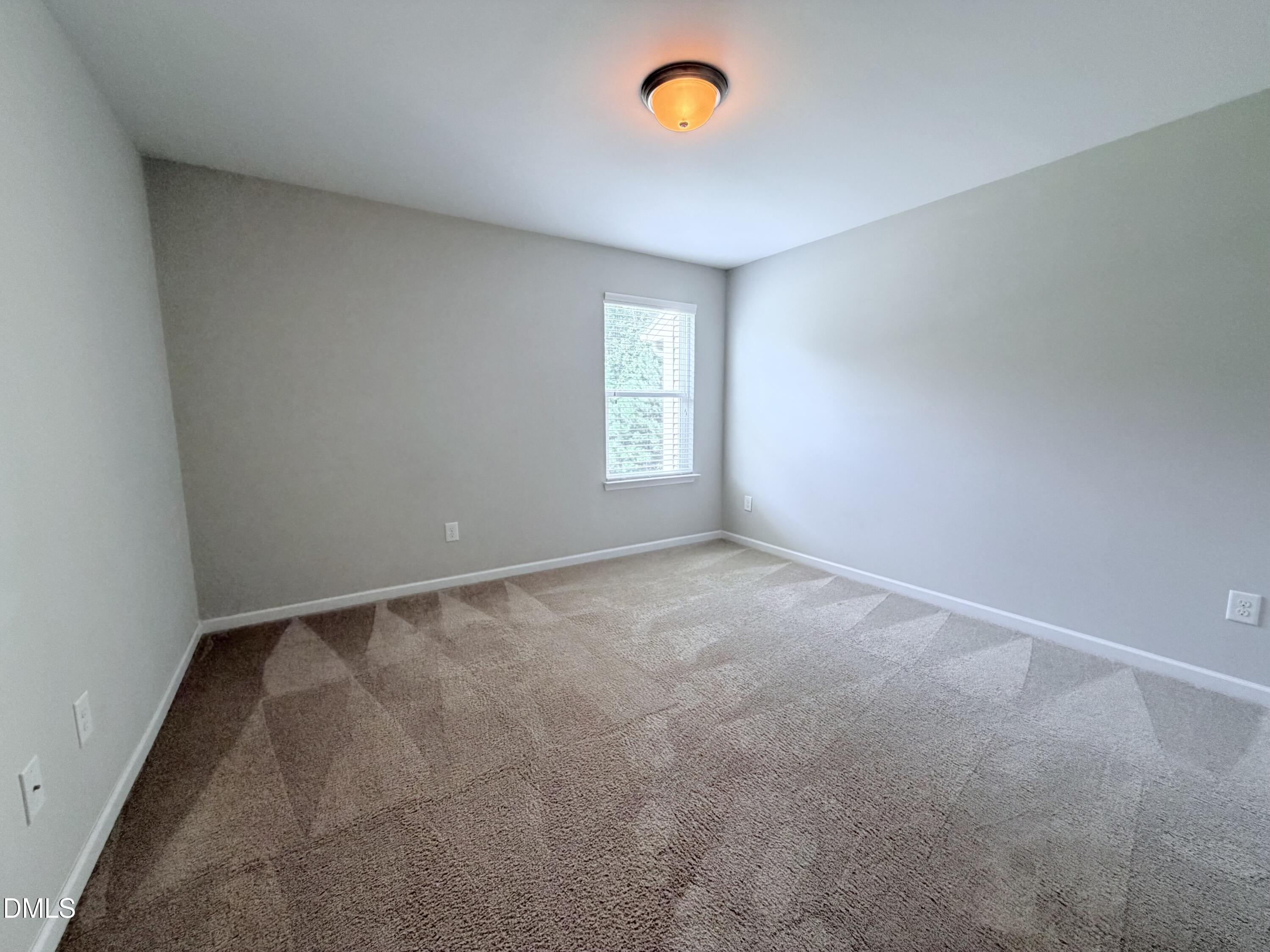 210 Hamlet Place Property Photo 15