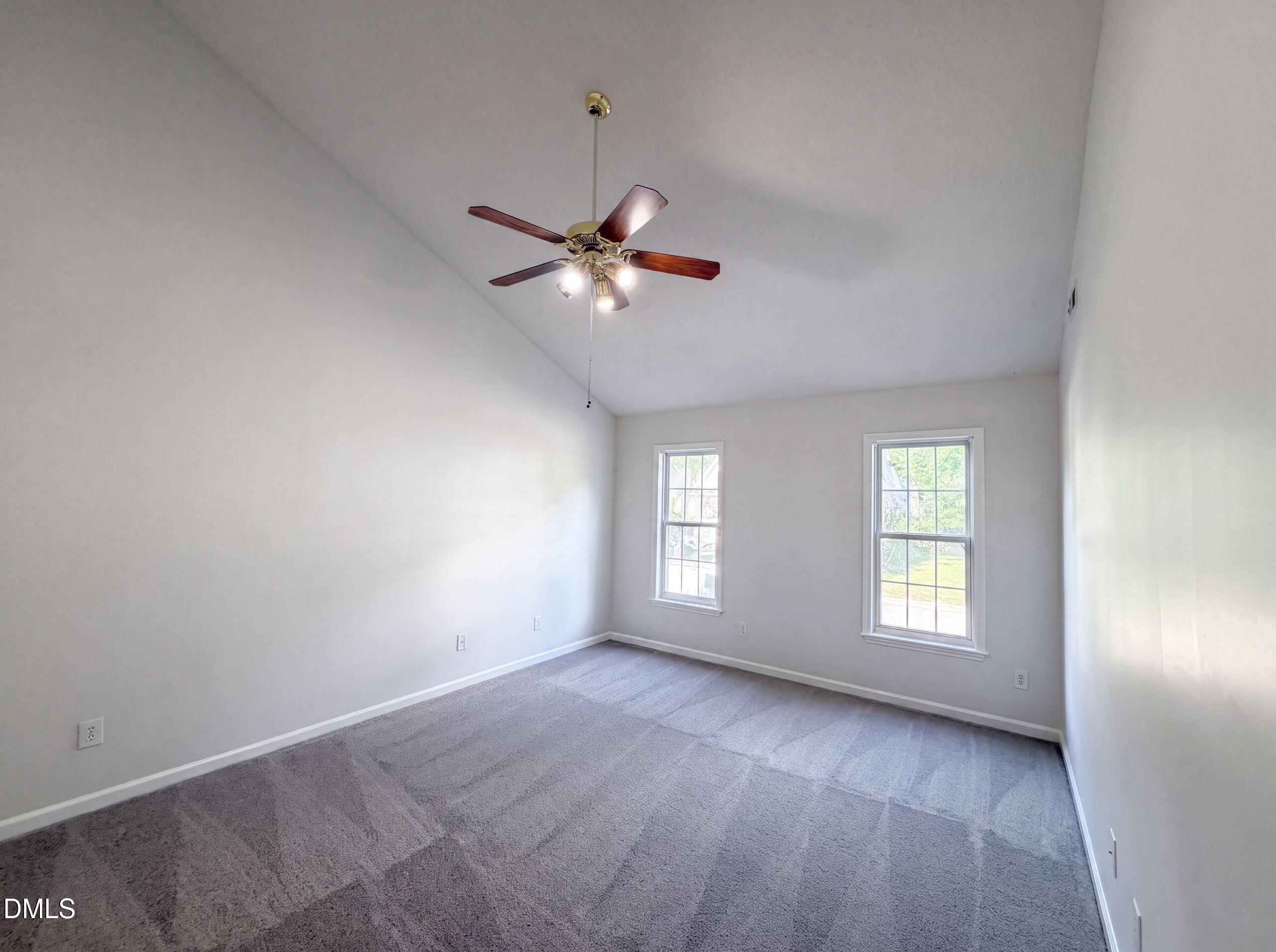 6113 Remington Lake Drive Property Photo 4