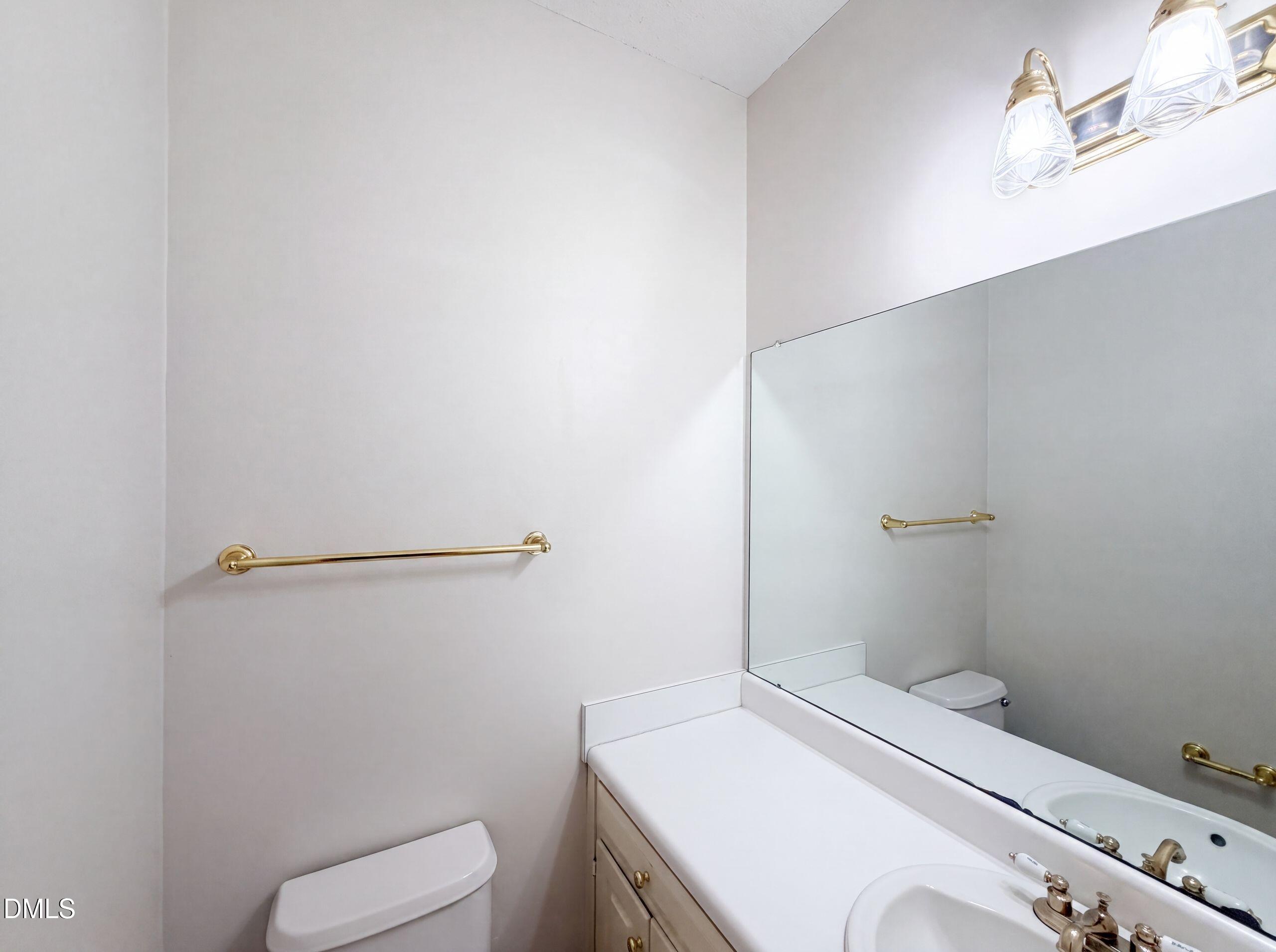 6113 Remington Lake Drive Property Photo 12