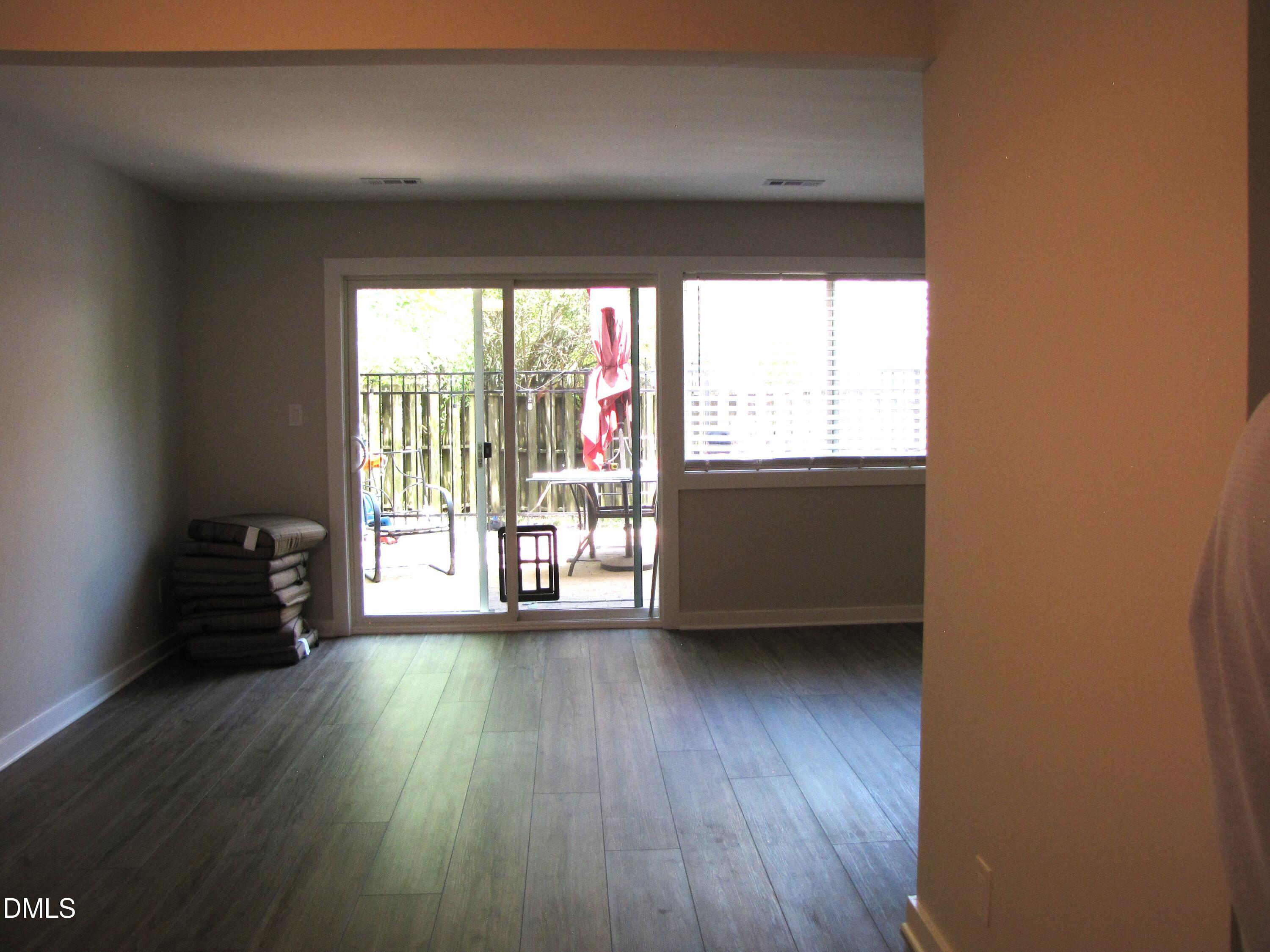 220 Elizabeth Street Apt B2 Property Photo 3