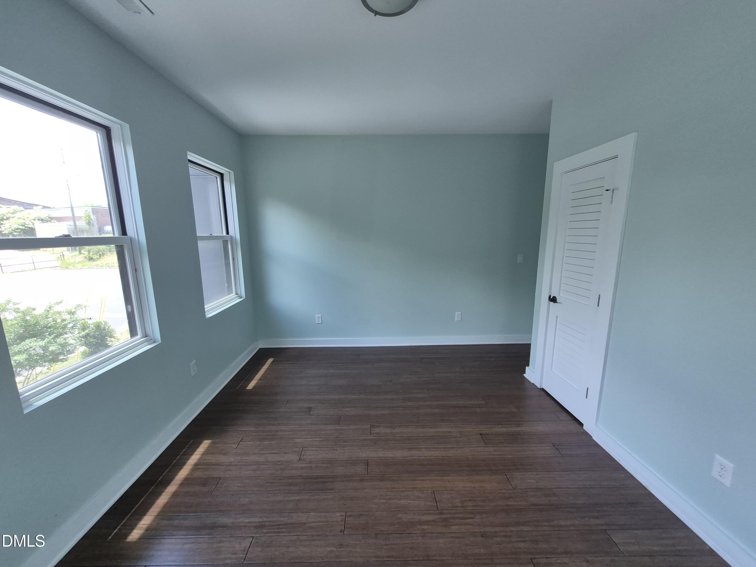 603 Lee Street Property Photo 29