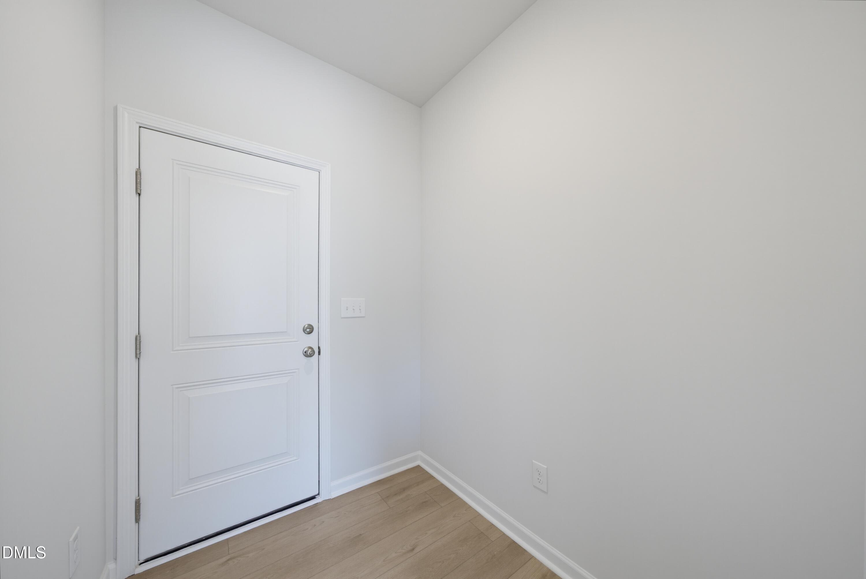 1038 Tea Rose Court 375 Property Photo 14