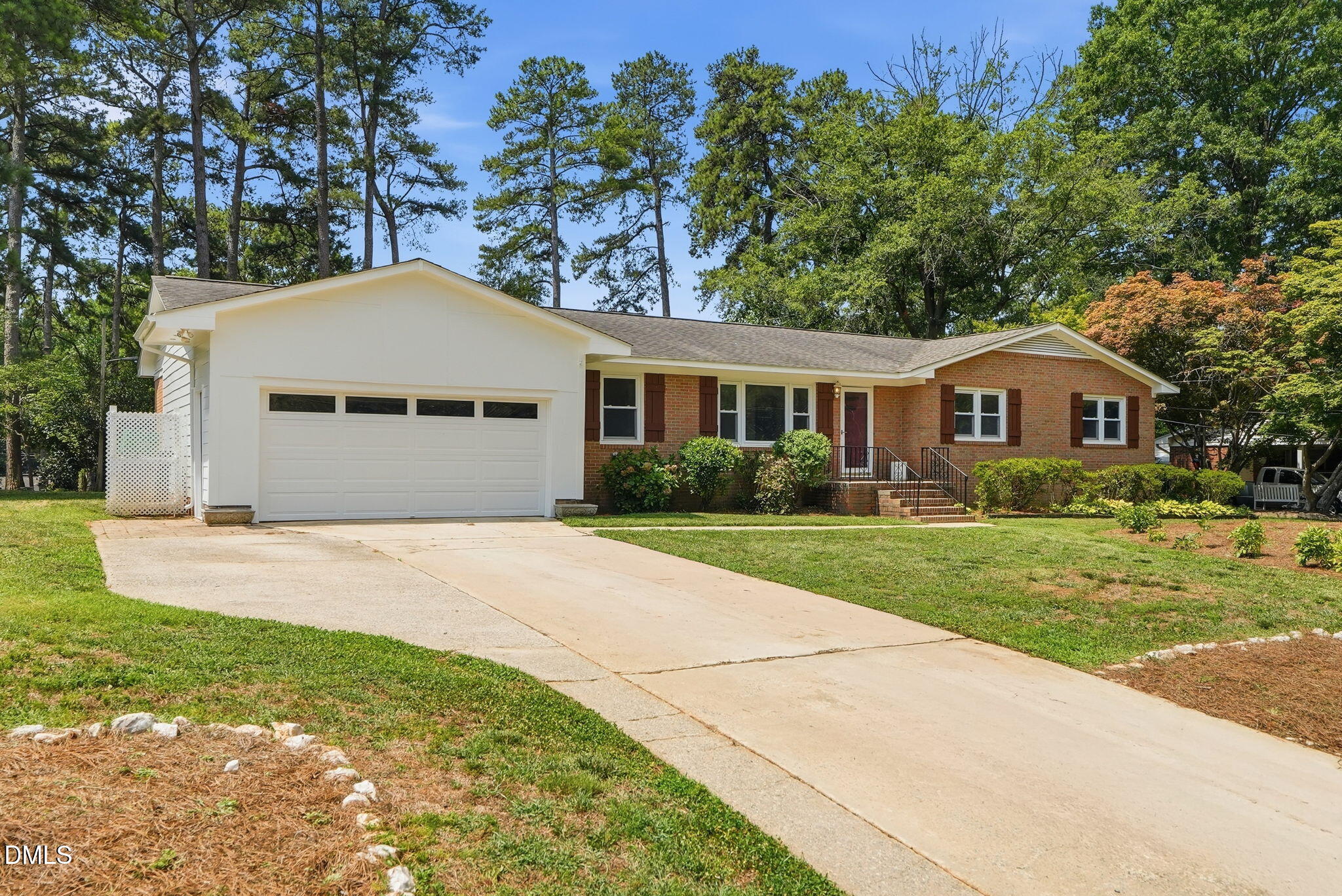 4409 Leota Drive Property Photo 1