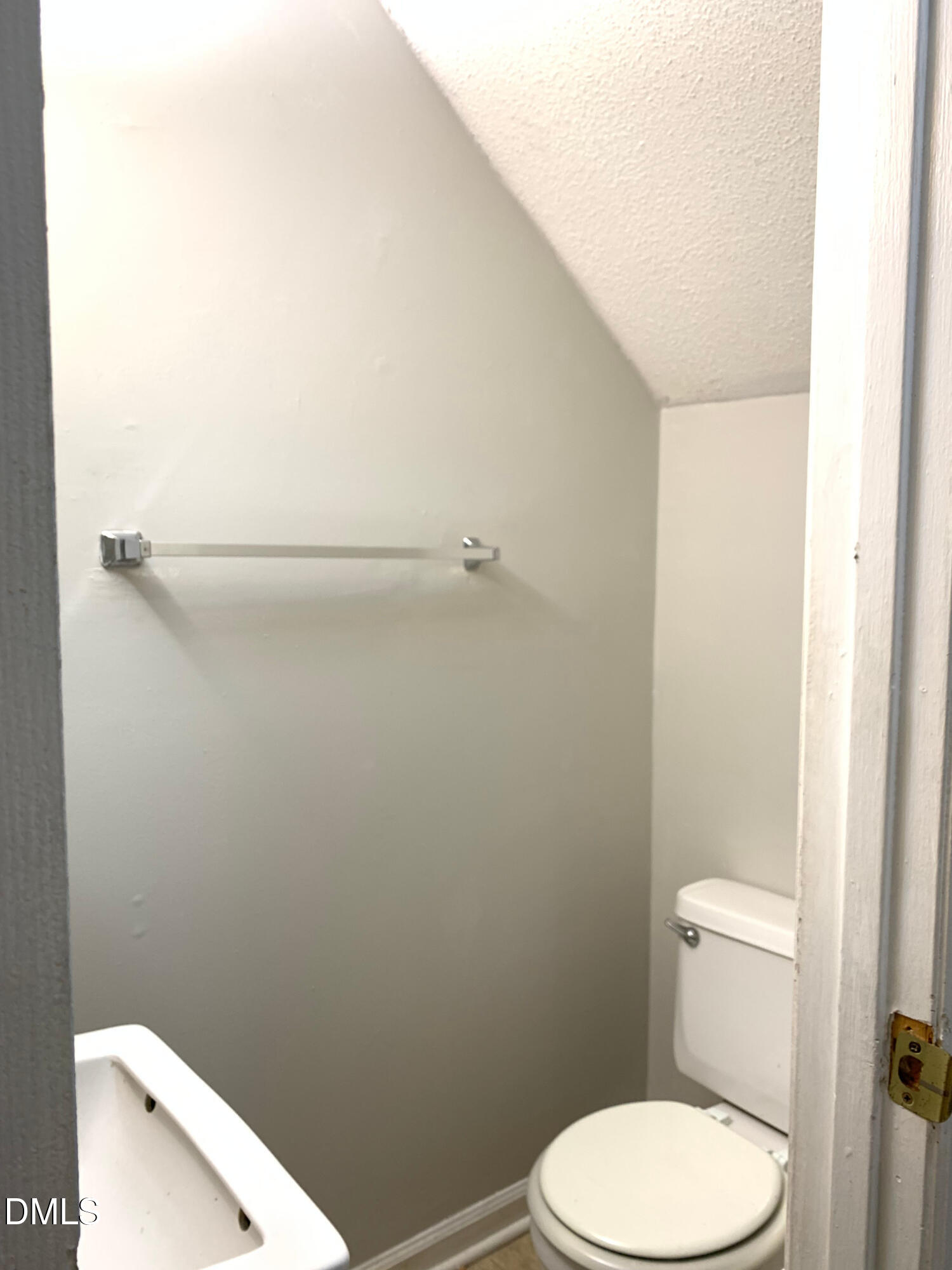 1419 Cherrycrest Drive Property Photo 6
