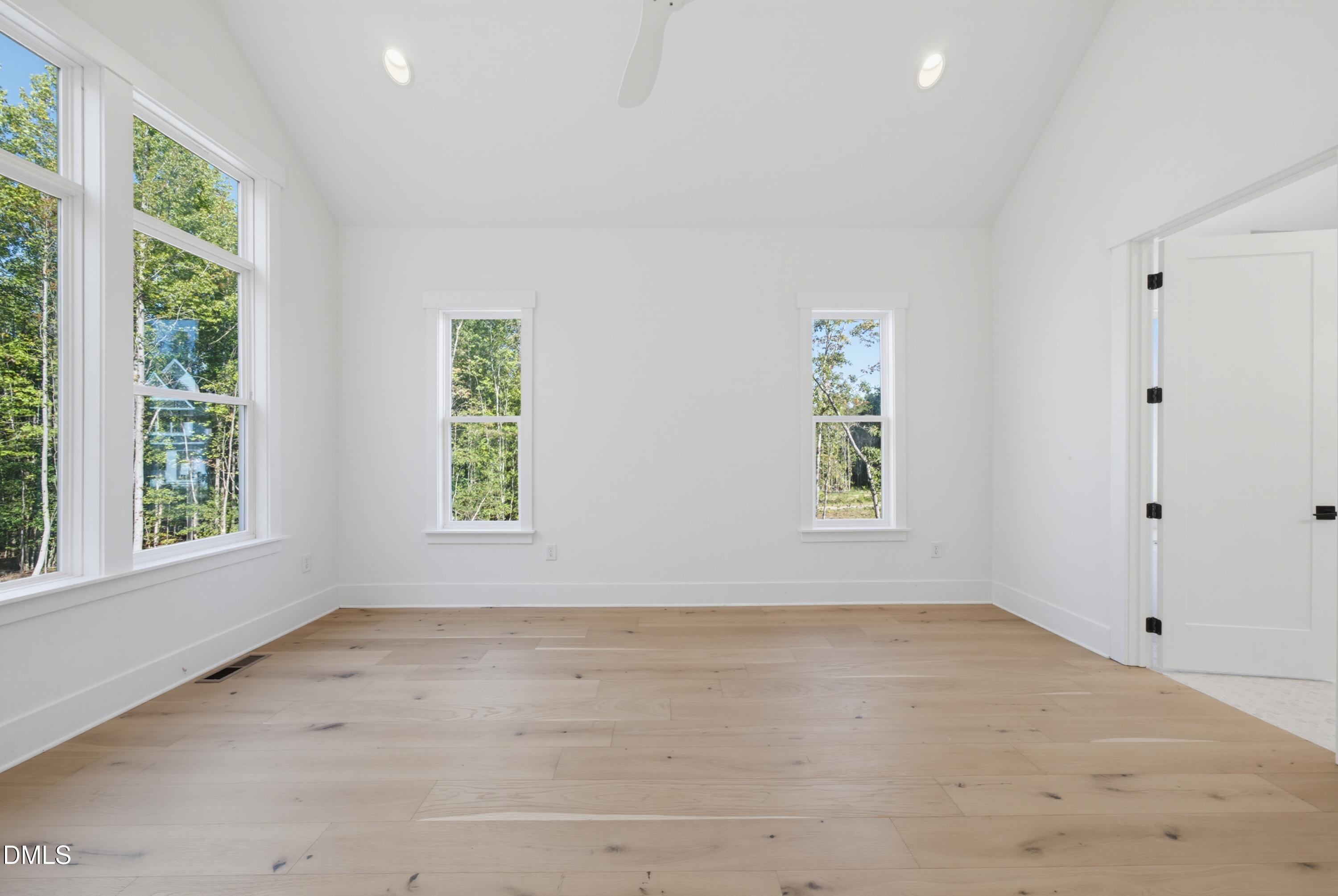 2457 Rosslare Mews Lane Property Photo 18