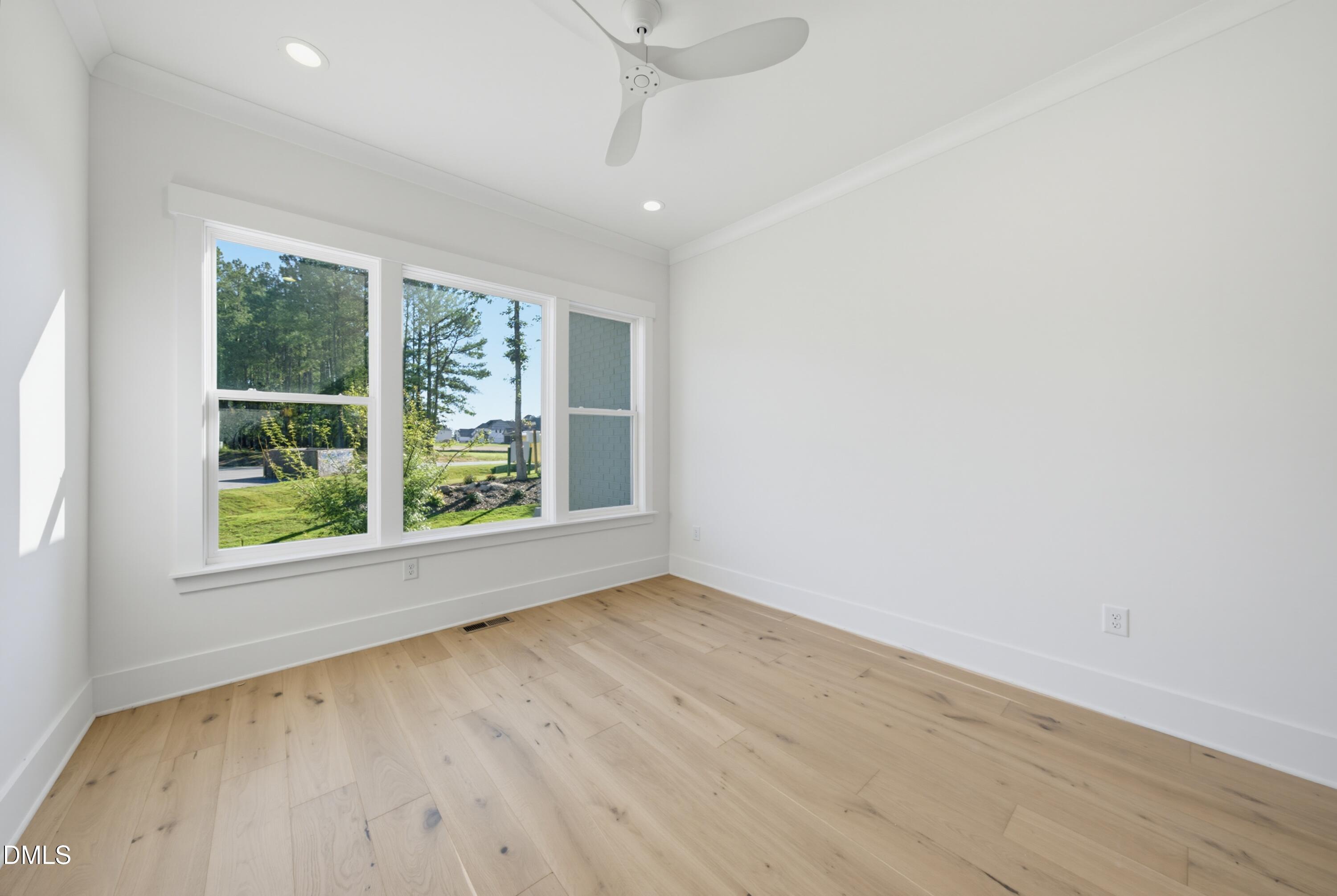 2457 Rosslare Mews Lane Property Photo 23