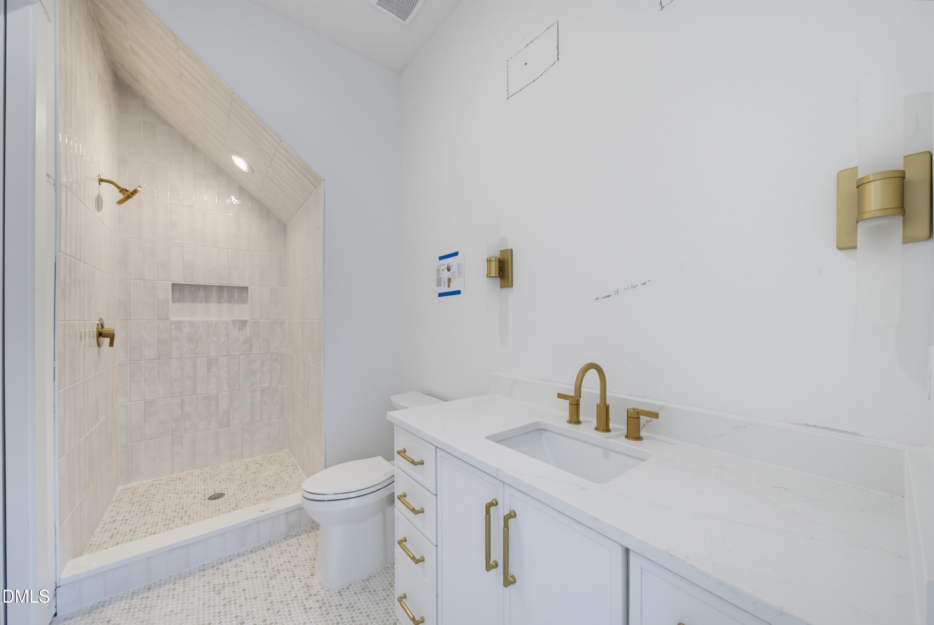 2457 Rosslare Mews Lane Property Photo 25