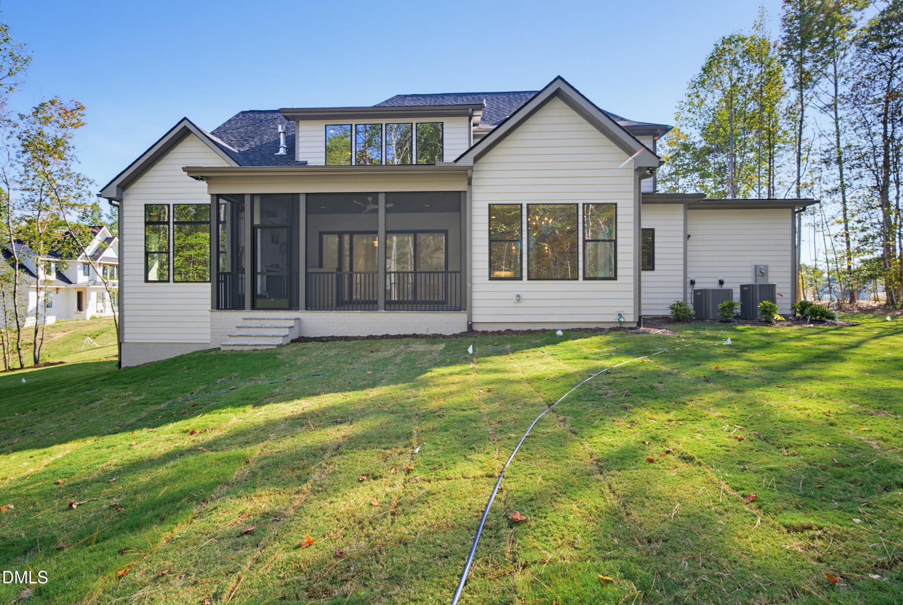 2457 Rosslare Mews Lane Property Photo 41