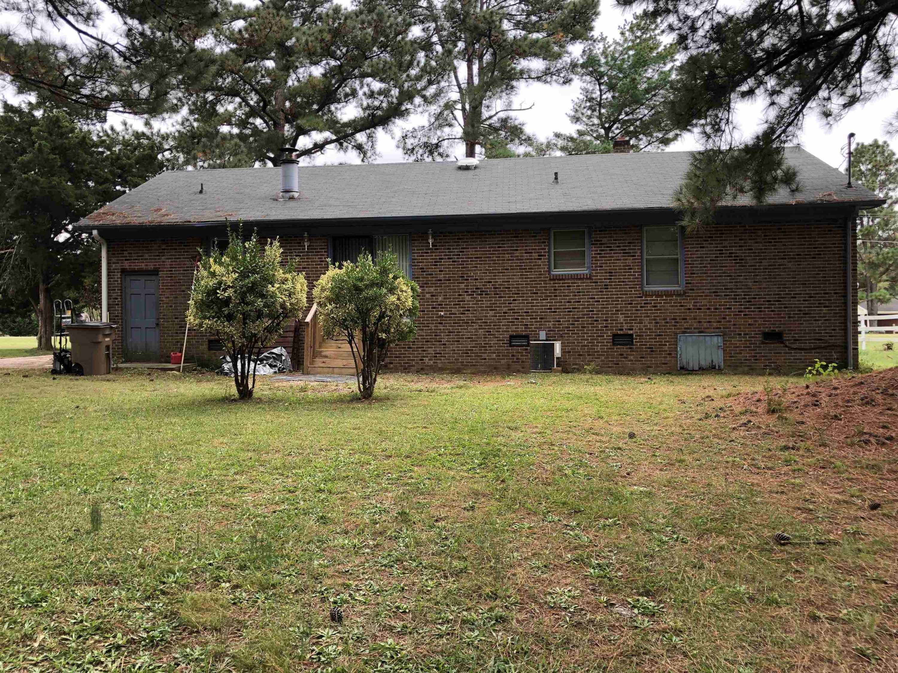 132 Brookhaven Court Property Photo 3