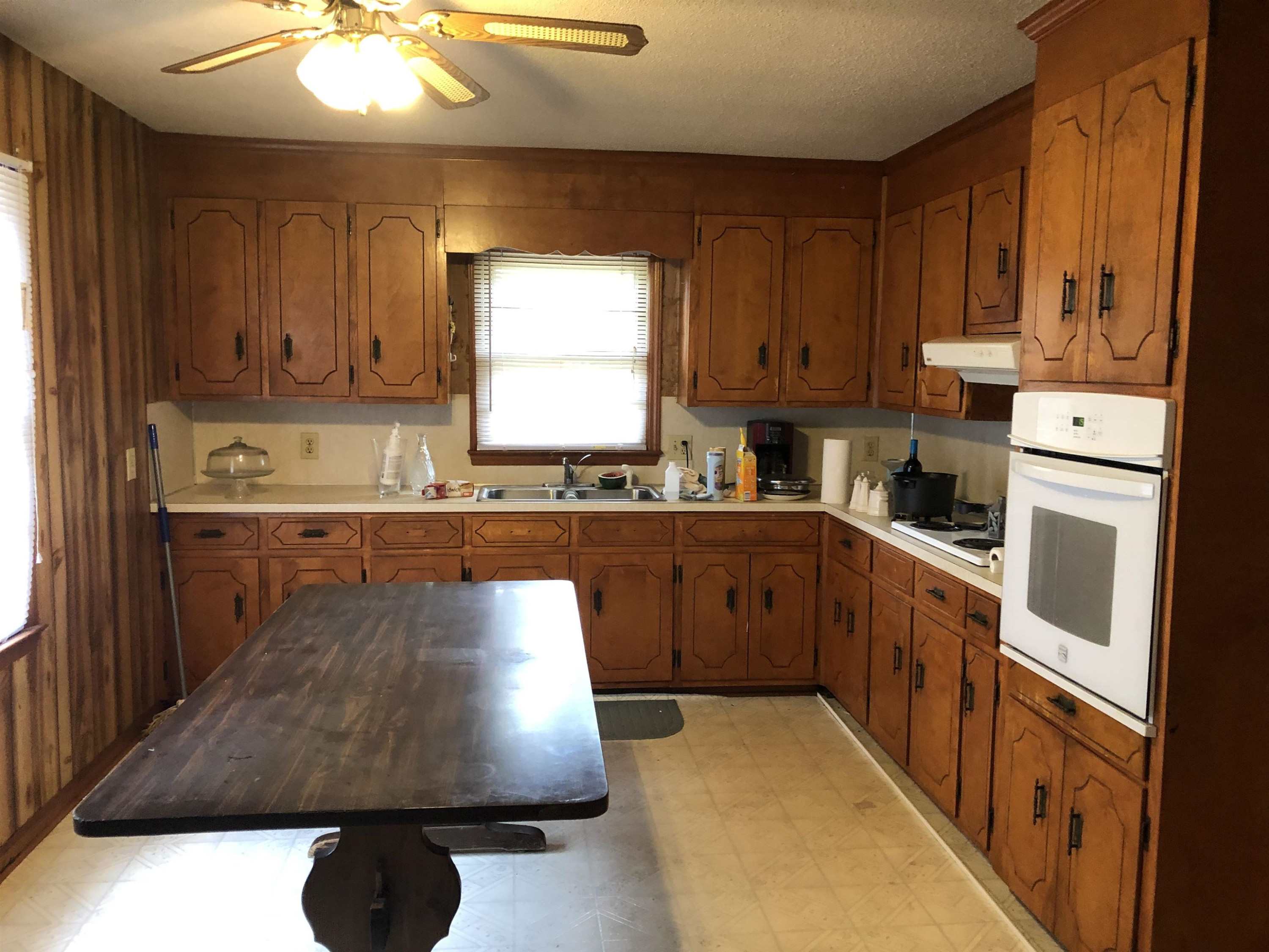 132 Brookhaven Court Property Photo 6