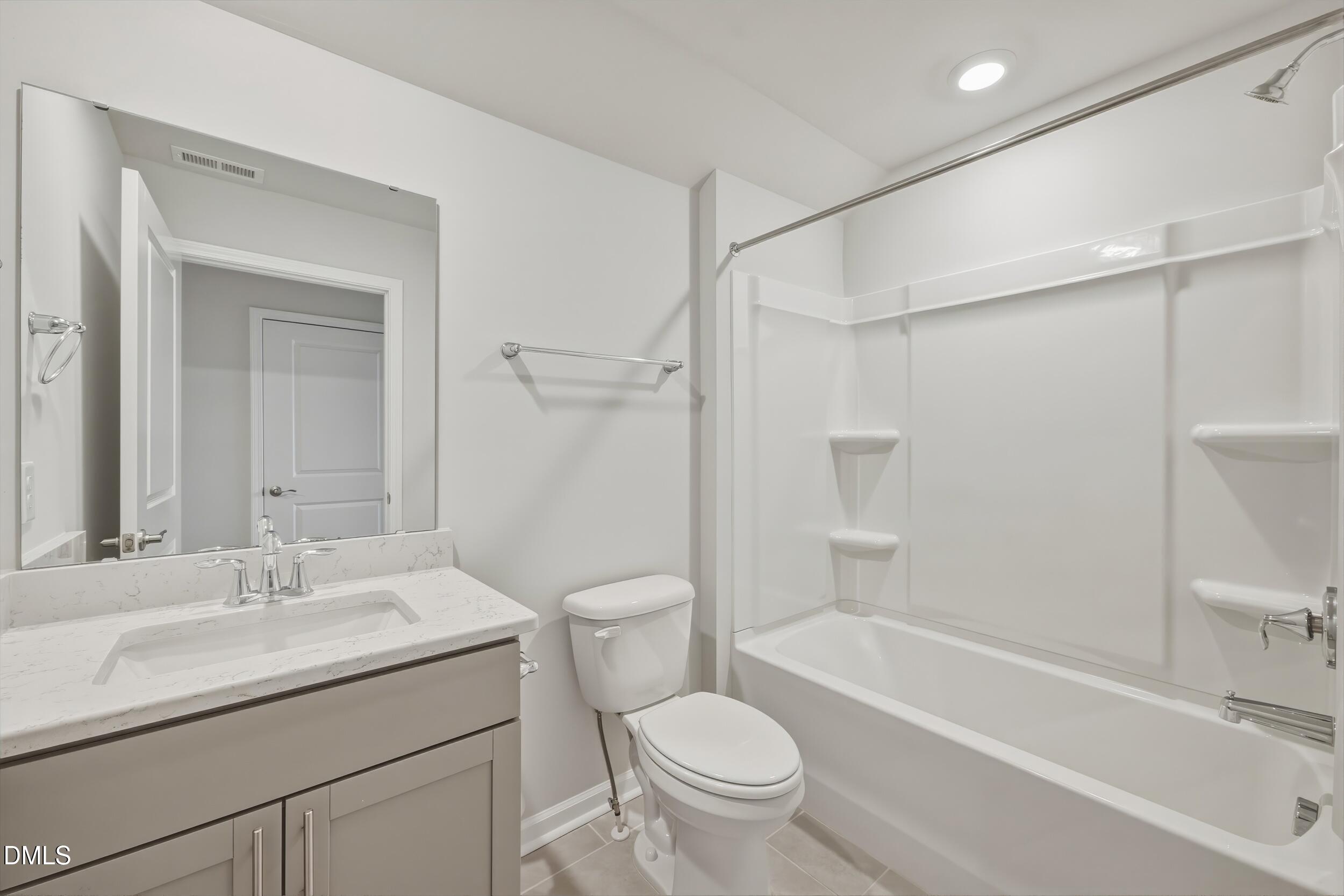6443 Grogan Hill Road Property Photo 28