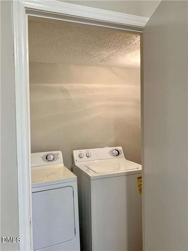 1425 Cherrycrest Drive Property Photo 8