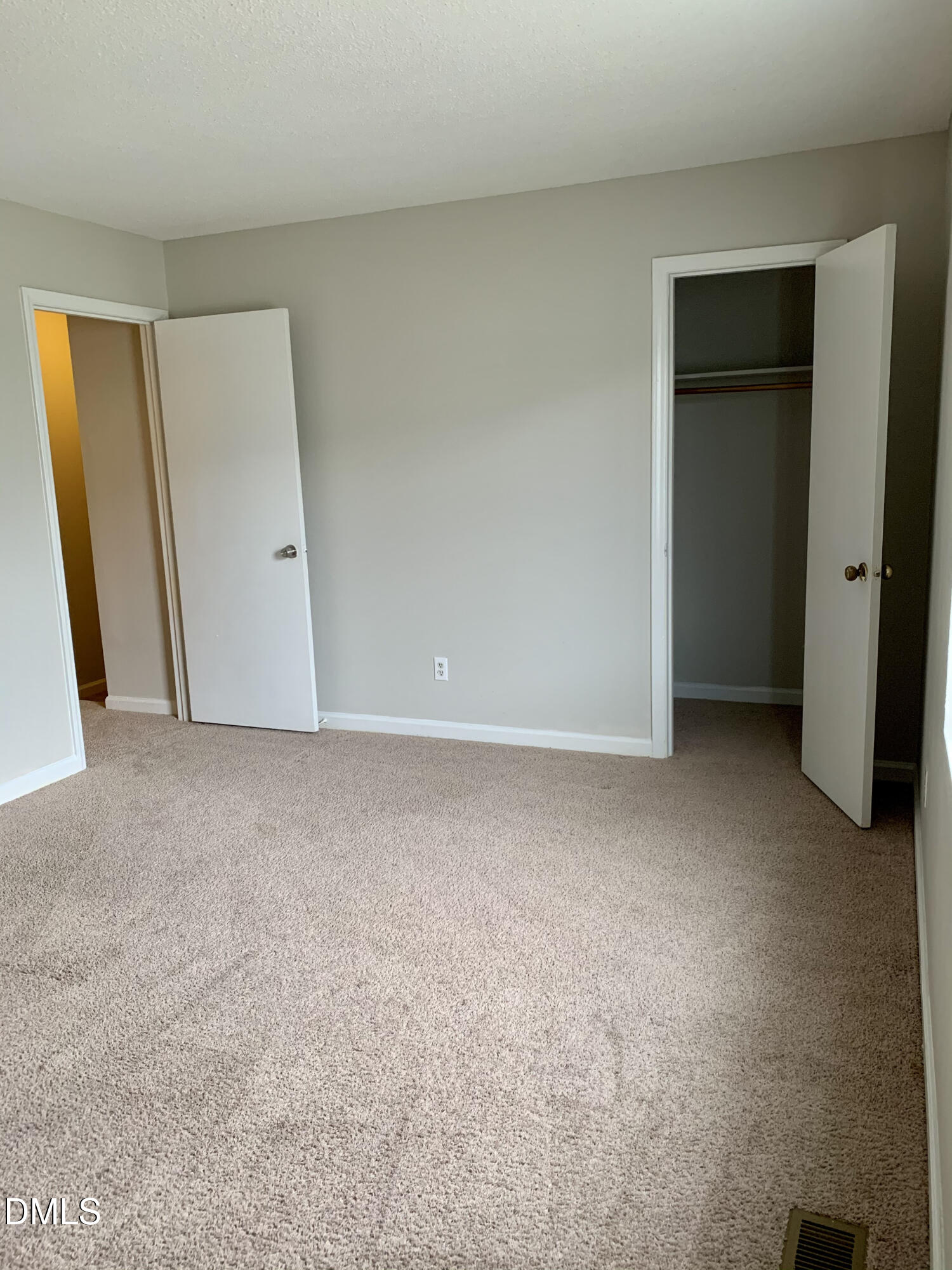 1425 Cherrycrest Drive Property Photo 20