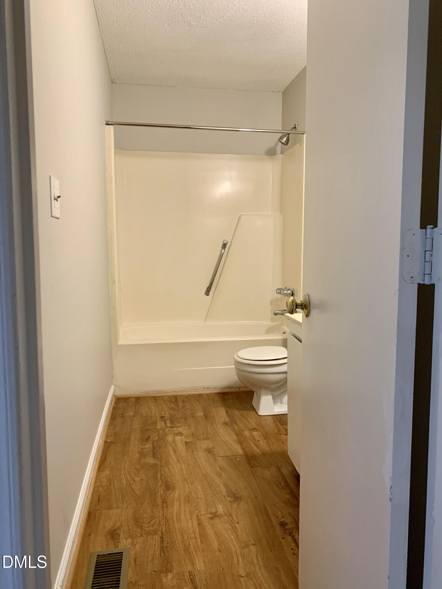 1425 Cherrycrest Drive Property Photo 21