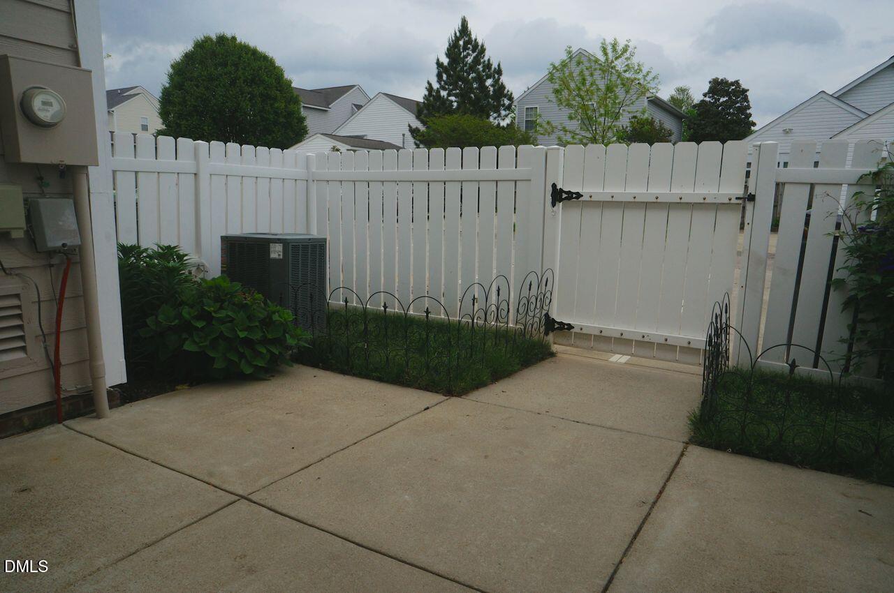 312 Commons Drive Property Photo 18
