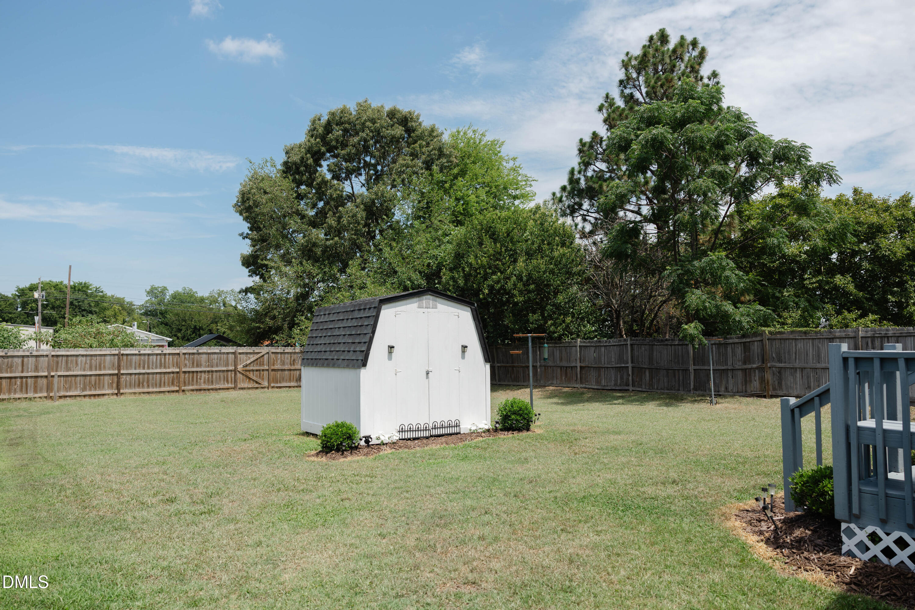 706 S Magnolia Property Photo 16