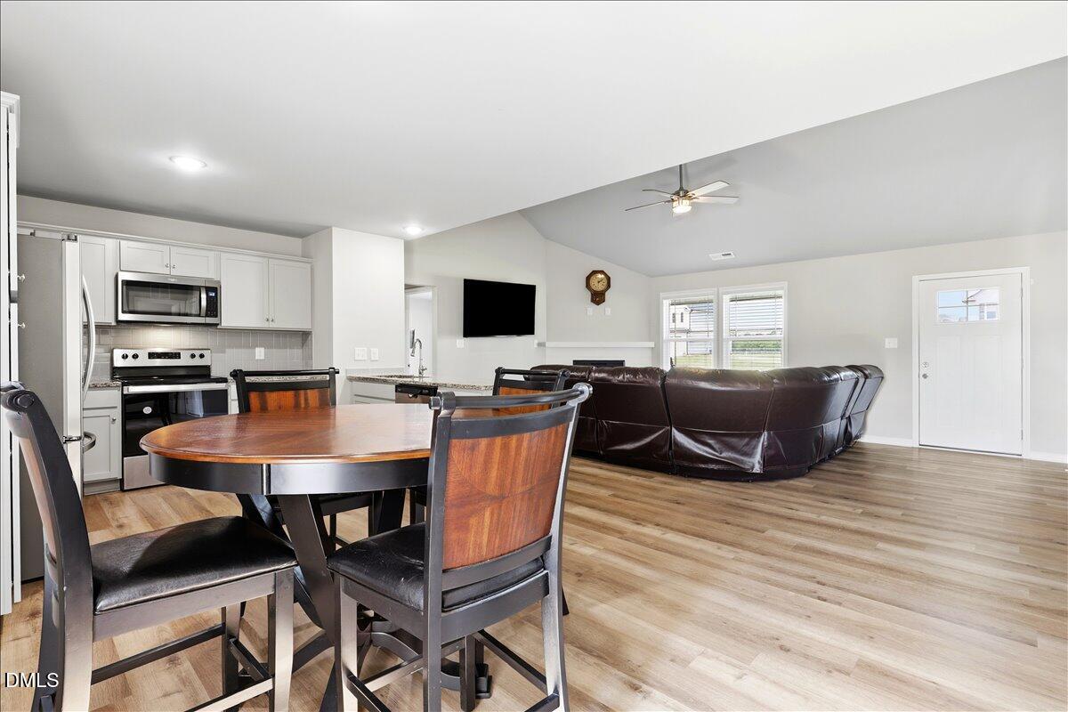 206 Tuscany Circle Property Photo 13