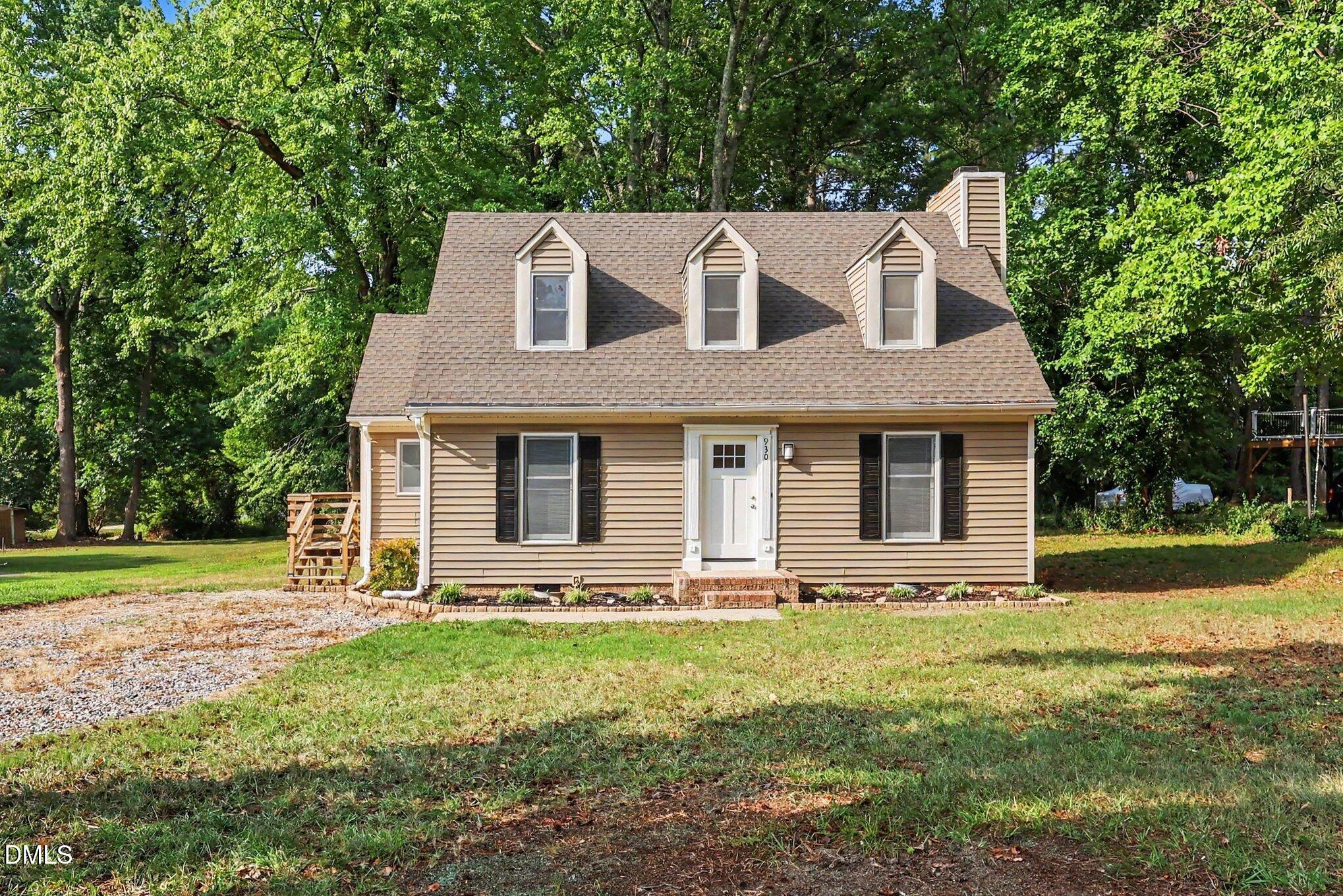 930 Meadowbrook Drive