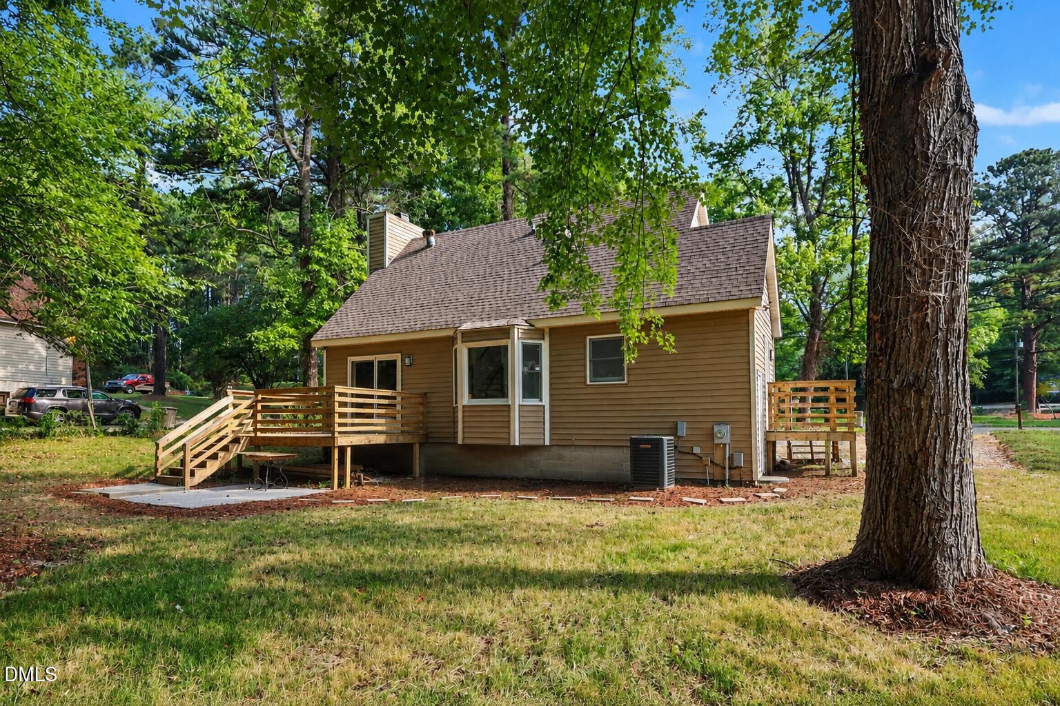 930 Meadowbrook Drive Property Photo 33
