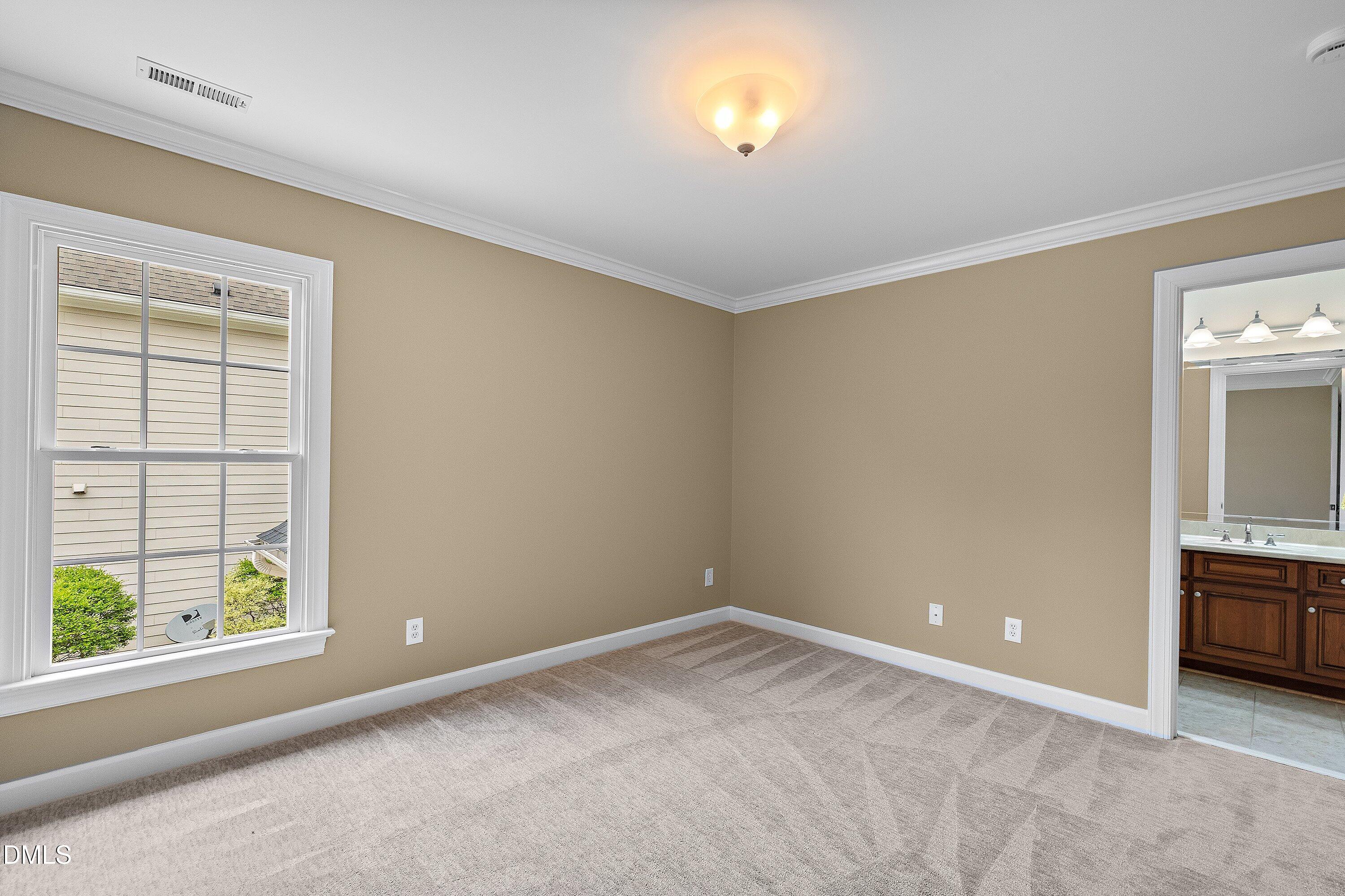 5707 Highcroft Drive Property Photo 22