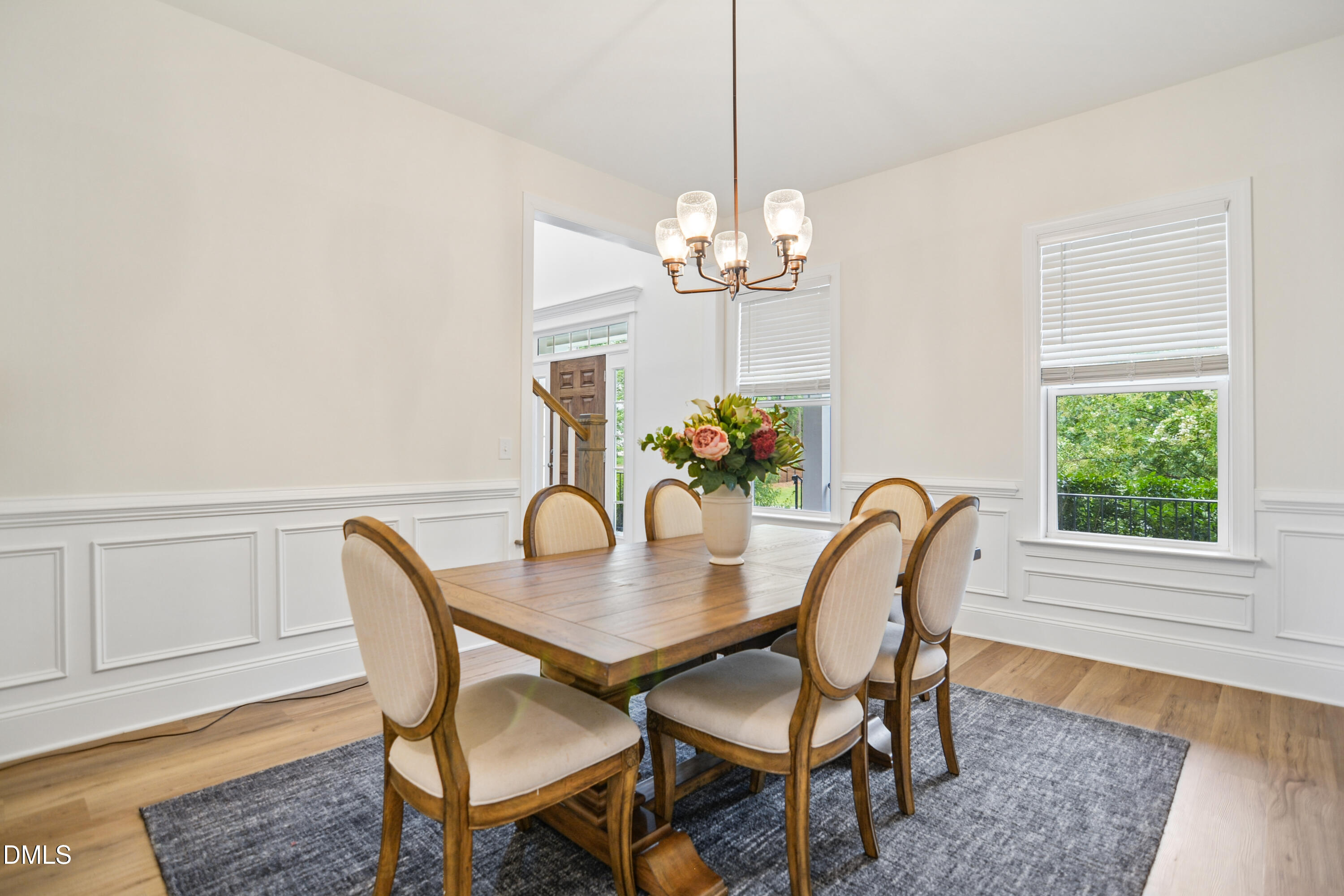 1529 Meadows Bank Way Property Photo 8