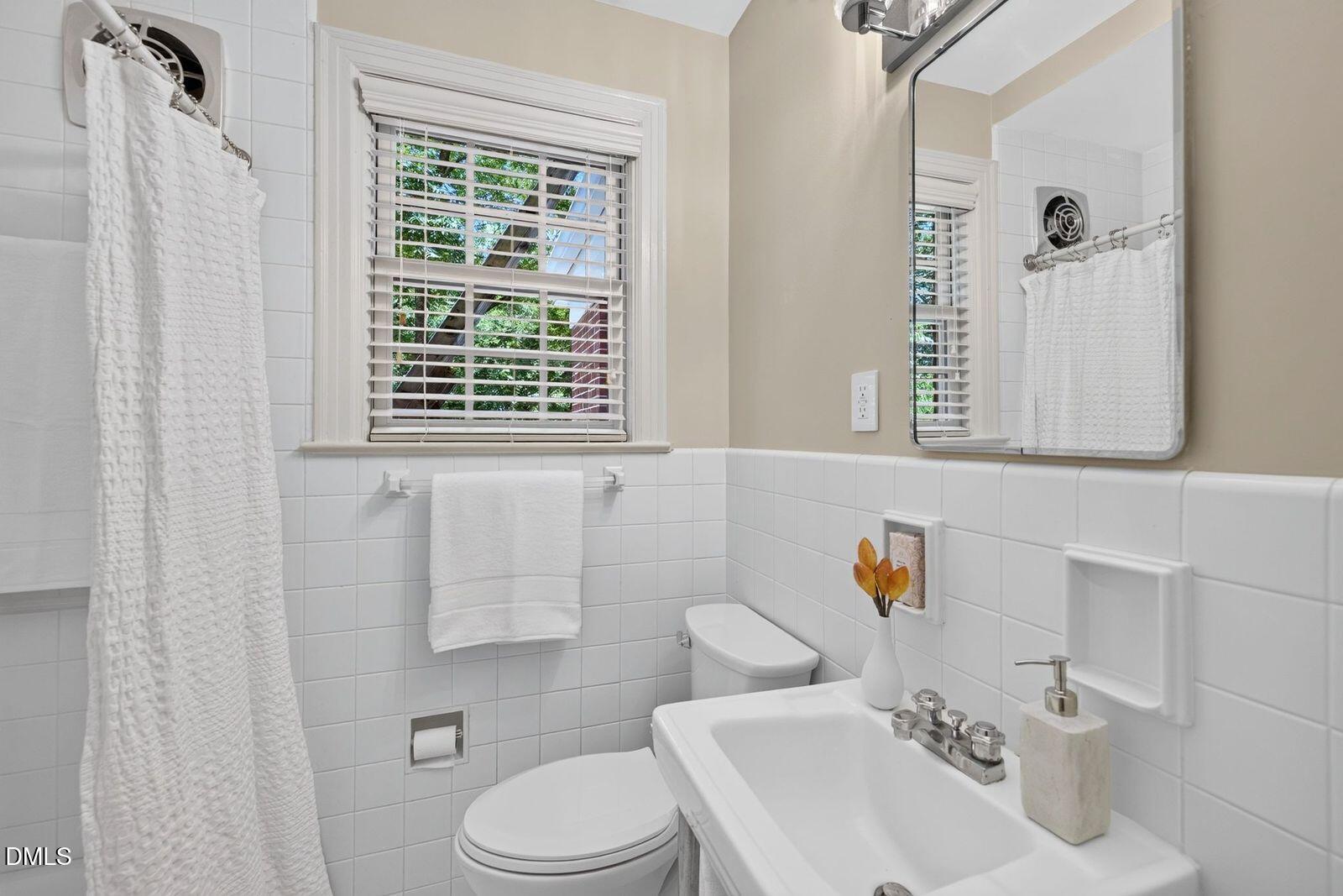119 Montgomery Street Property Photo 23