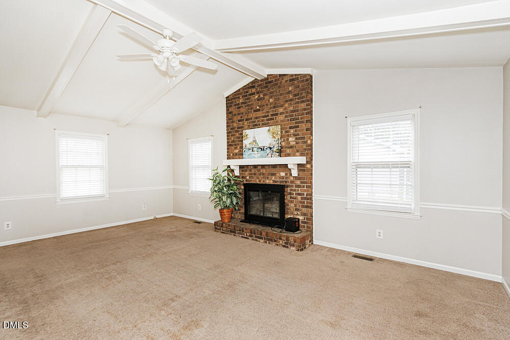 1101 Strawbush Road Property Photo 7