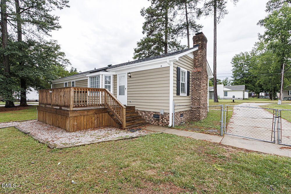 1101 Strawbush Road Property Photo 24