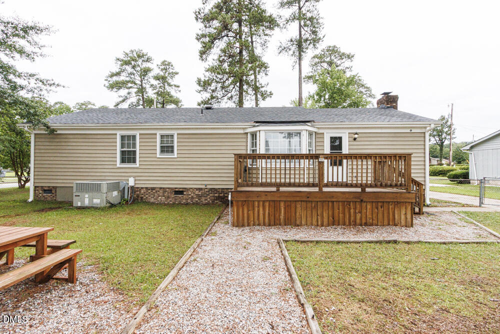 1101 Strawbush Road Property Photo 30