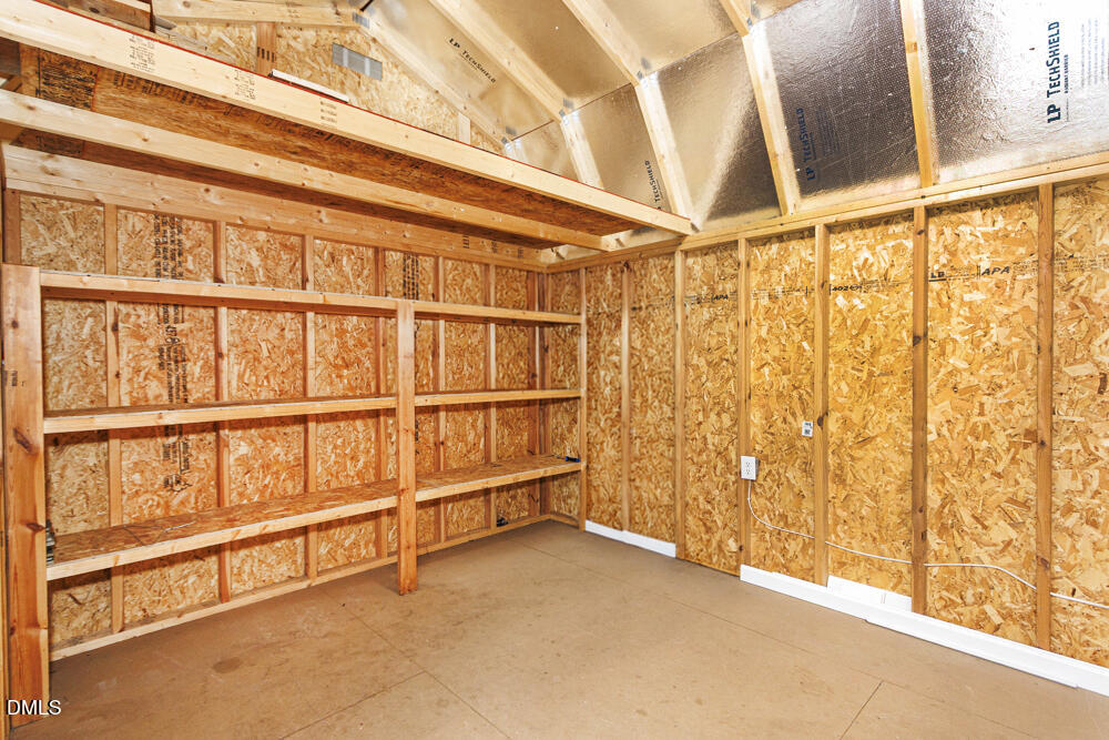 1101 Strawbush Road Property Photo 39