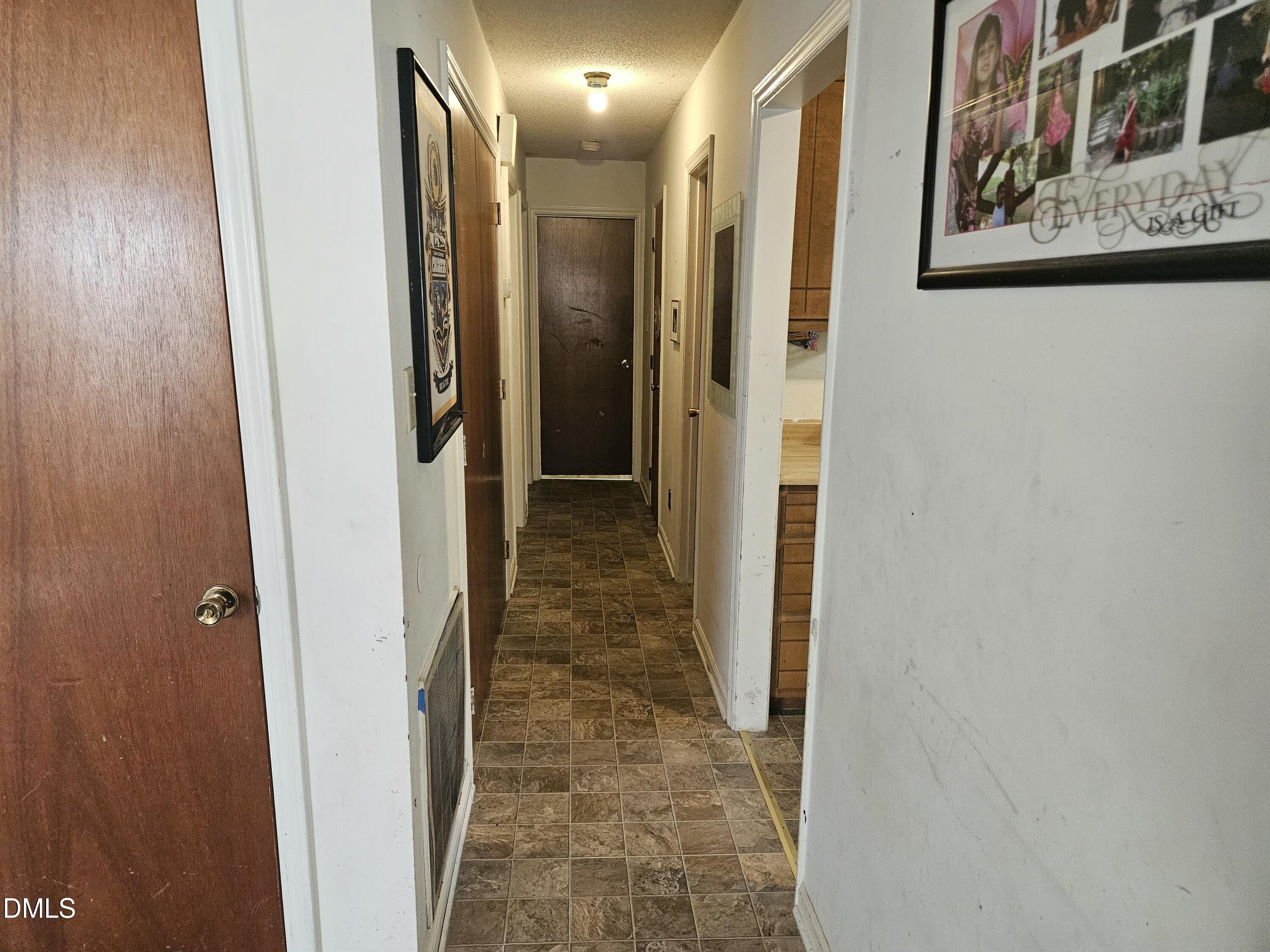 2807 Shaftsbury Street Property Photo 18