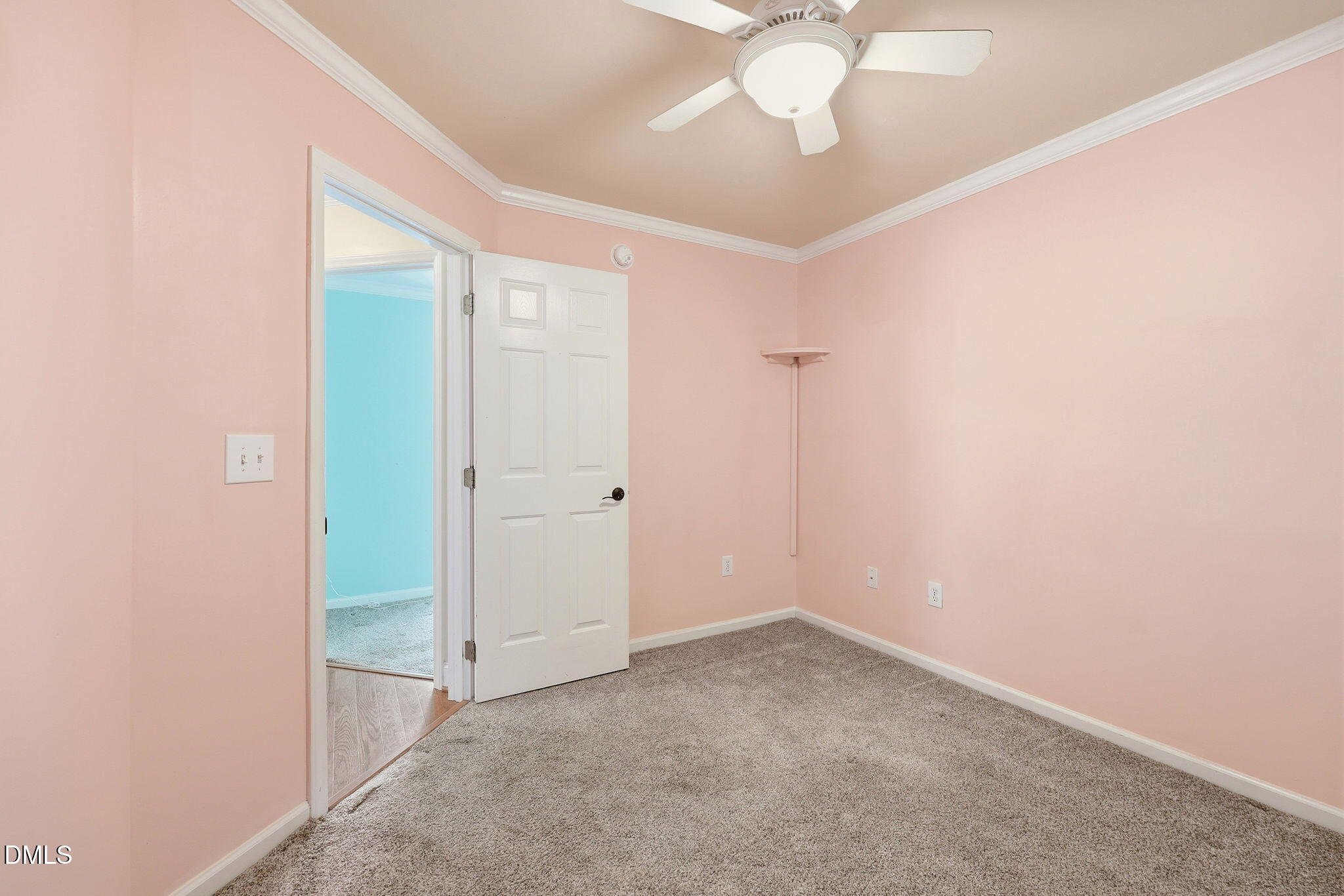 1500 Town Home Drive Property Photo 32
