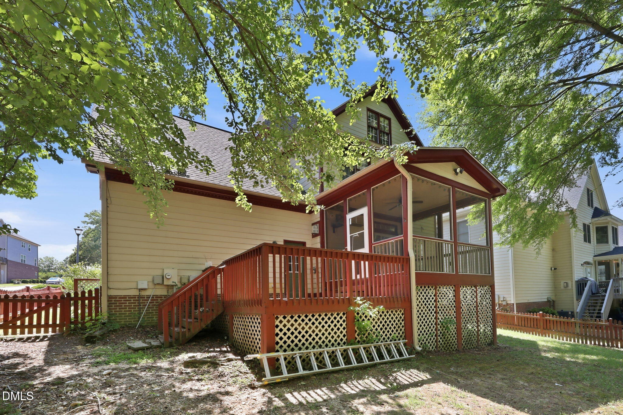 1500 Town Home Drive Property Photo 53