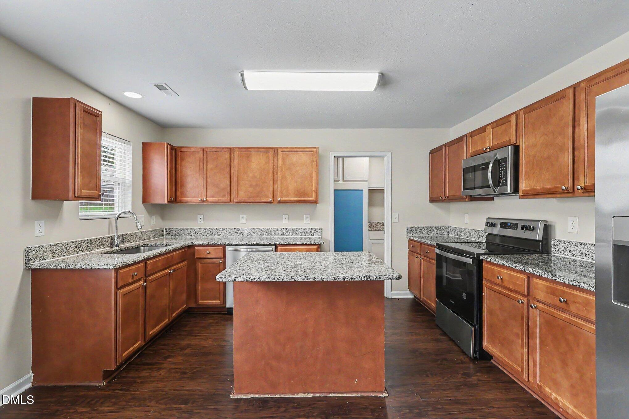 326 Sequoia Drive Property Photo 5