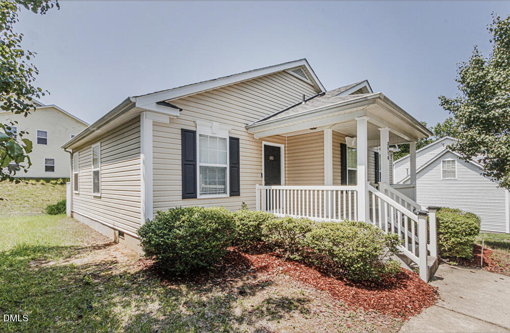 3514 Thornwood Drive Property Photo 1