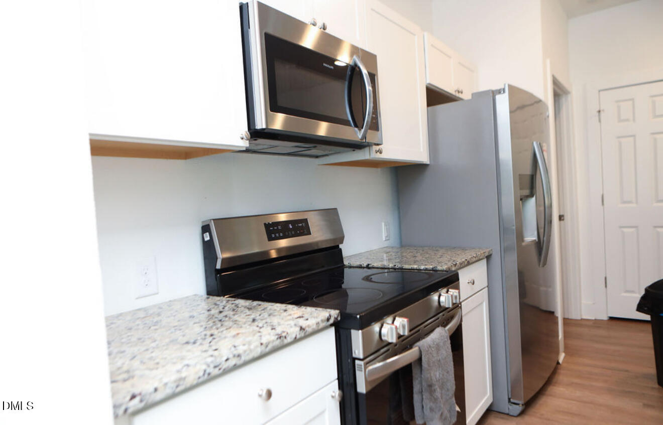 333 Walston Street Property Photo 14