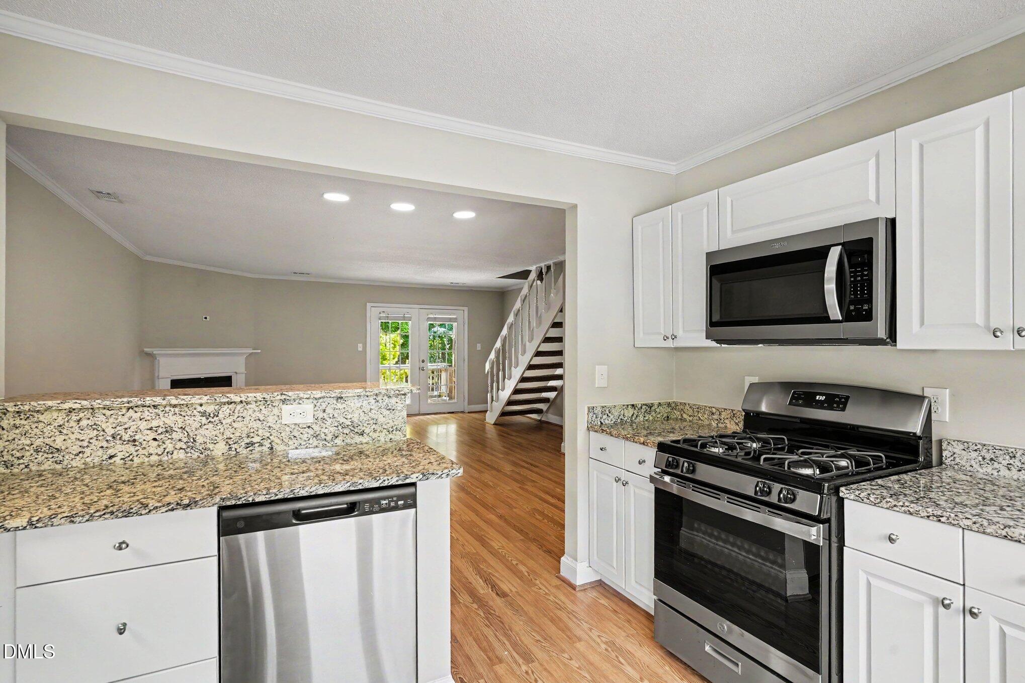 5304 Ridgeloch Place Property Photo 4