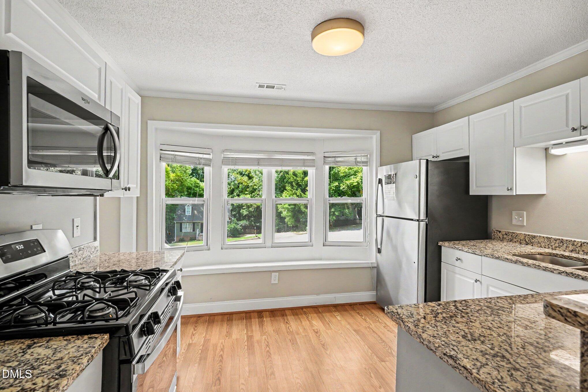 5304 Ridgeloch Place Property Photo 8