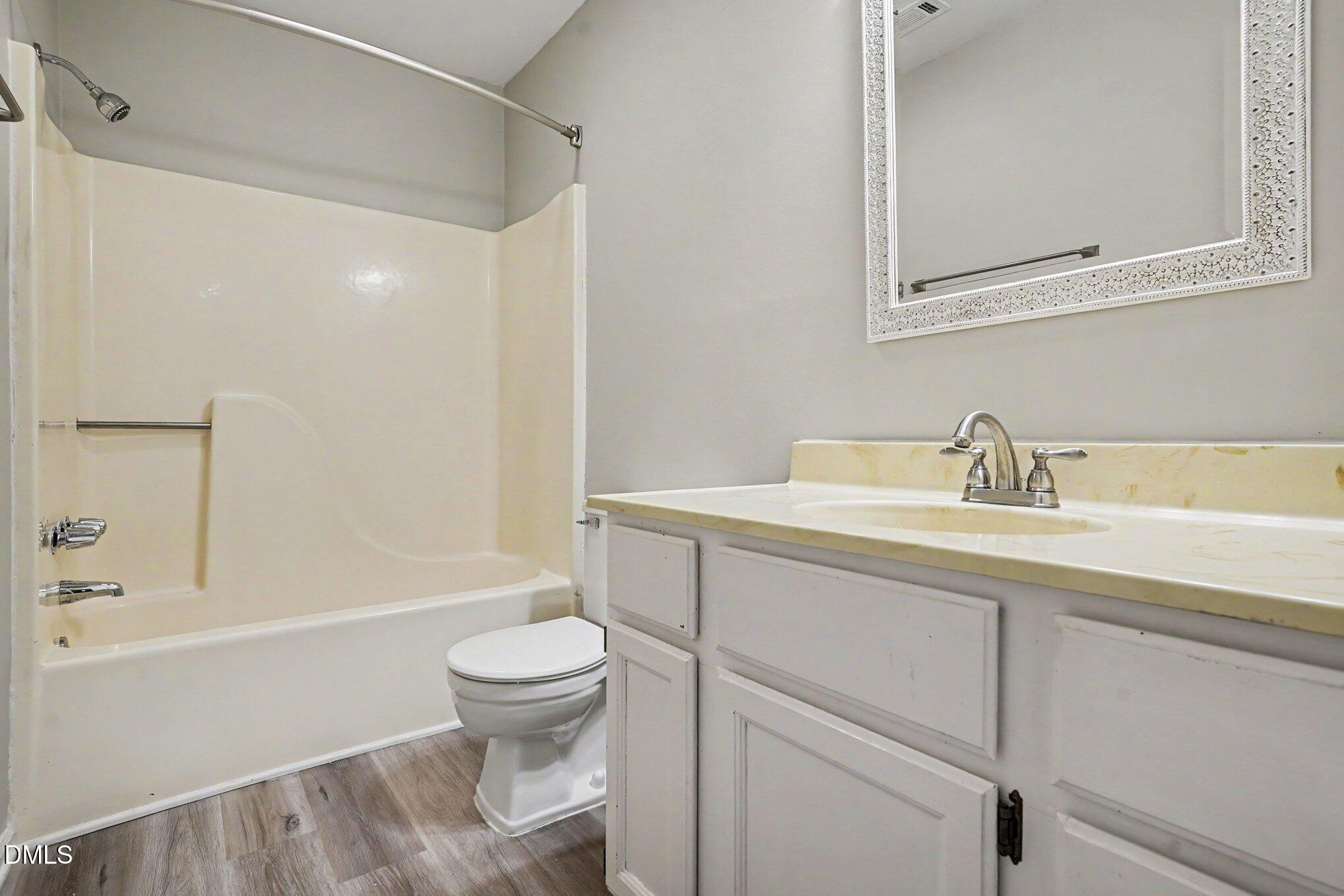 5304 Ridgeloch Place Property Photo 10