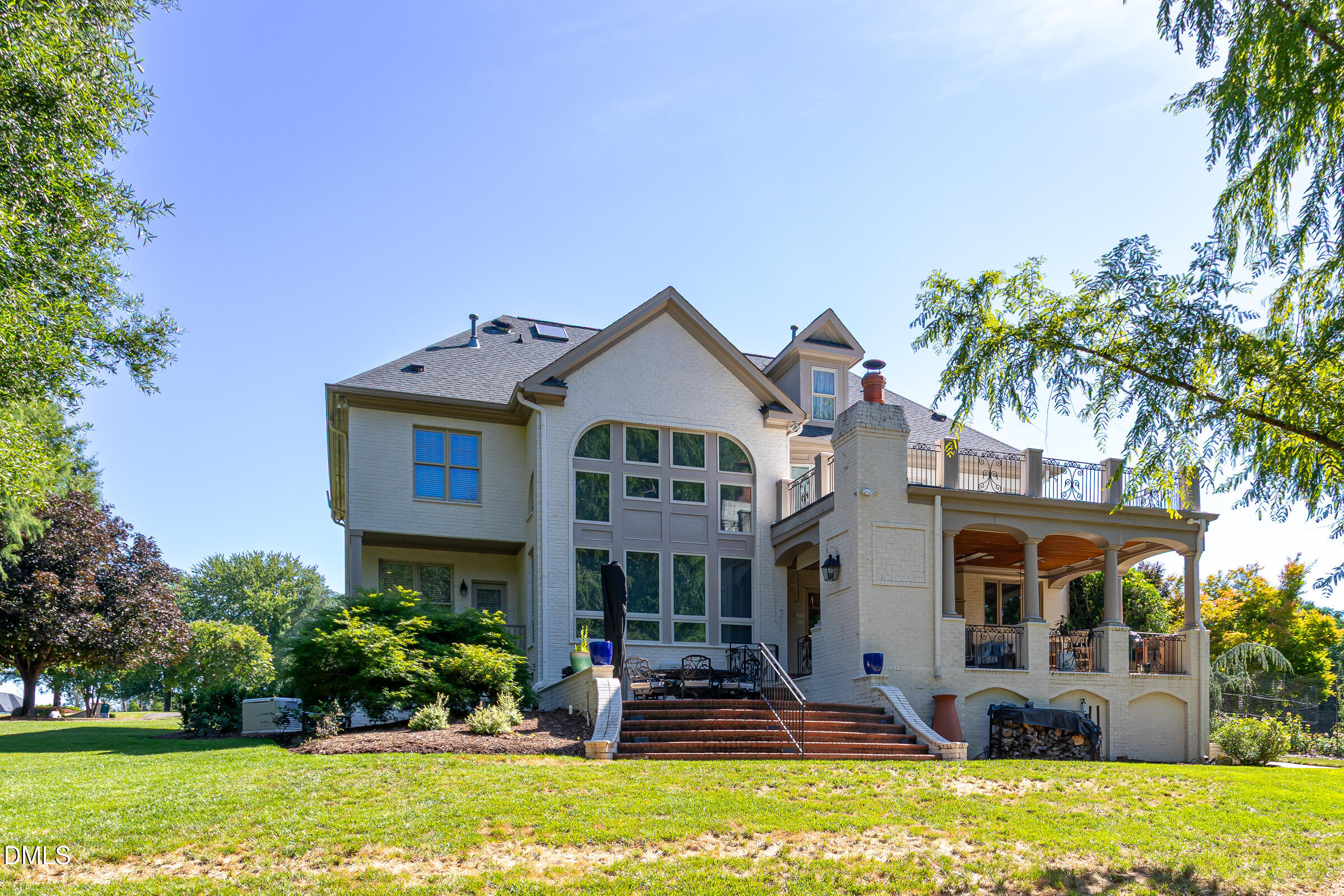 2216 Mountain High Road Property Photo 4