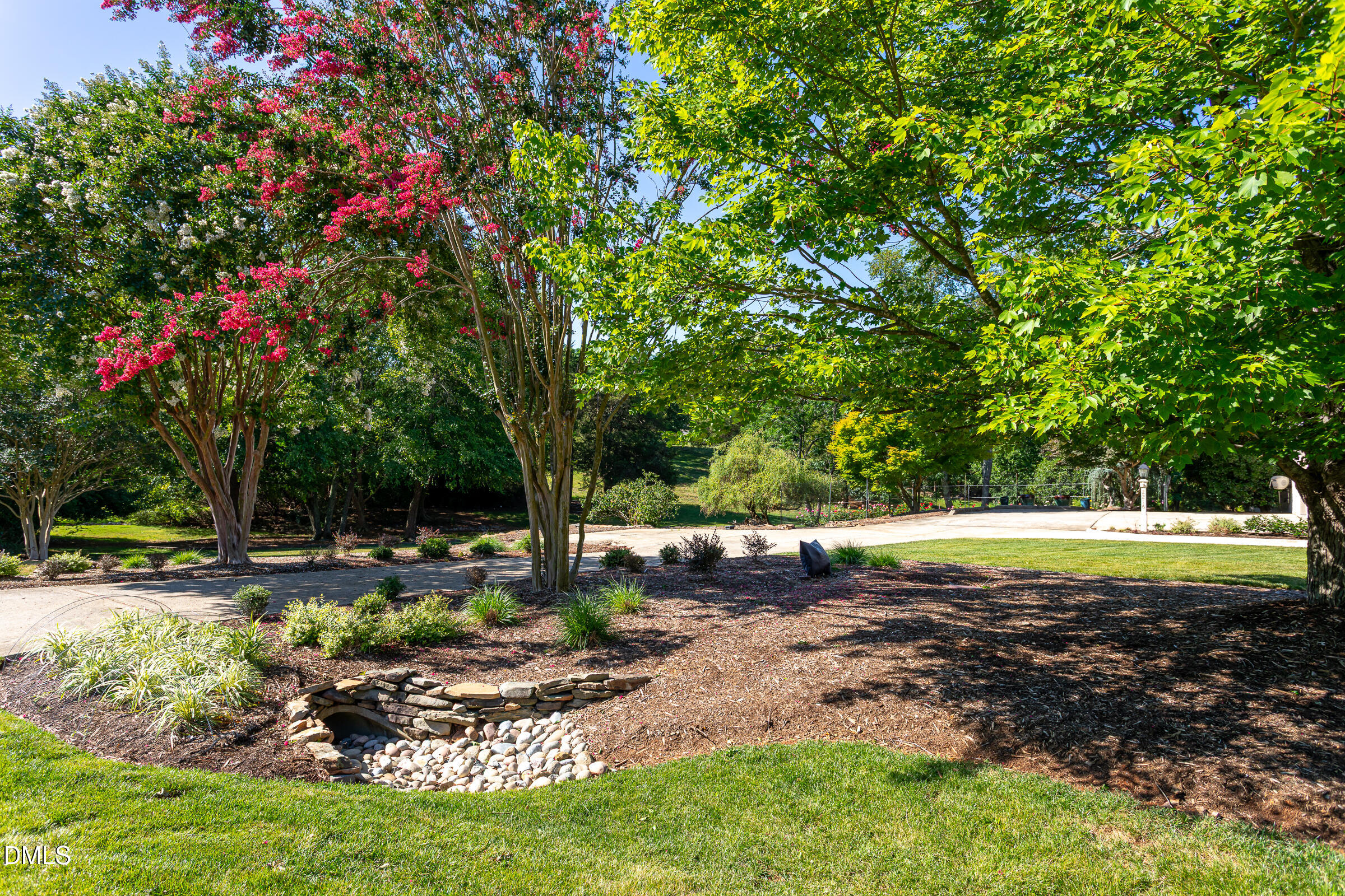 2216 Mountain High Road Property Photo 68